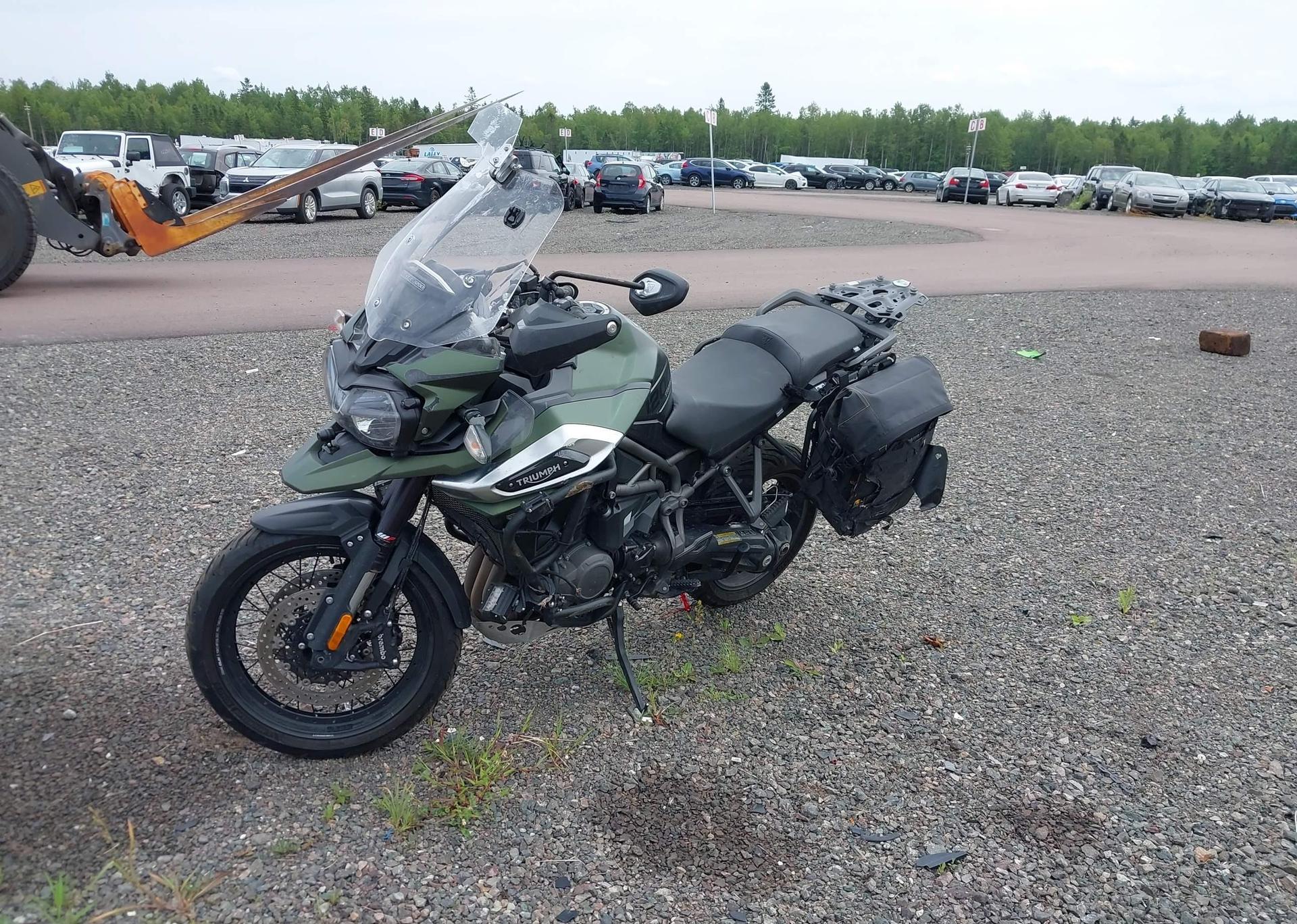 2018 TRIUMPH MOTORCYCLE EXPLORER XCX
