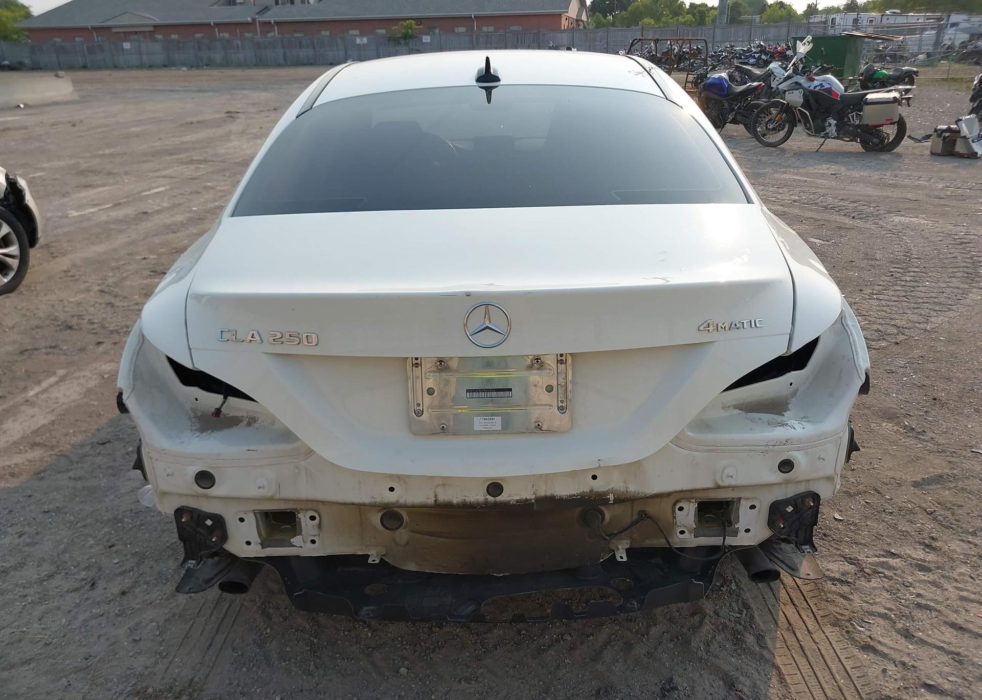 2017 MERCEDES-BENZ CLA 250 4MATIC