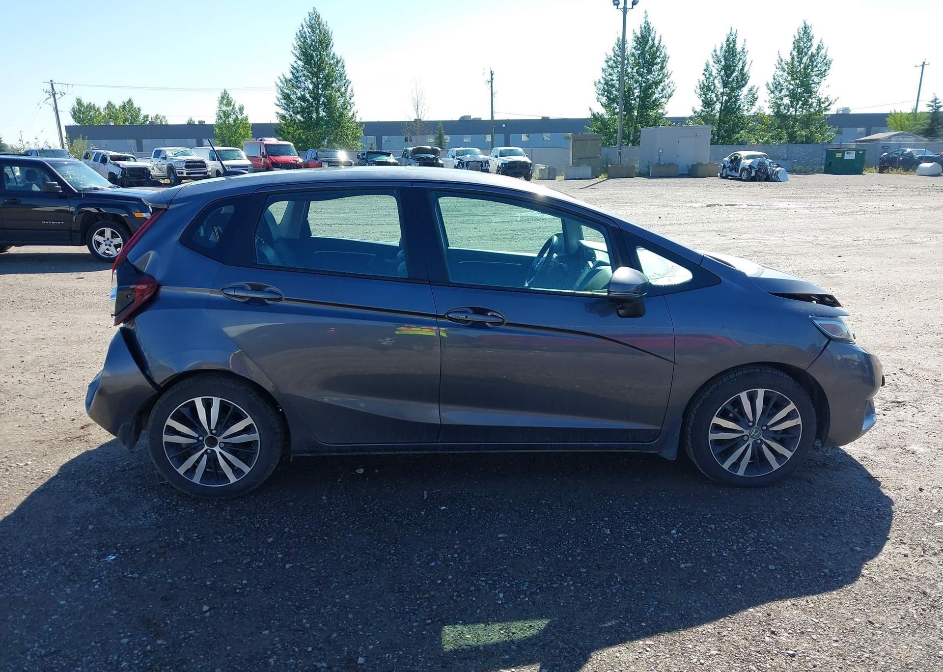 2017 HONDA FIT EX