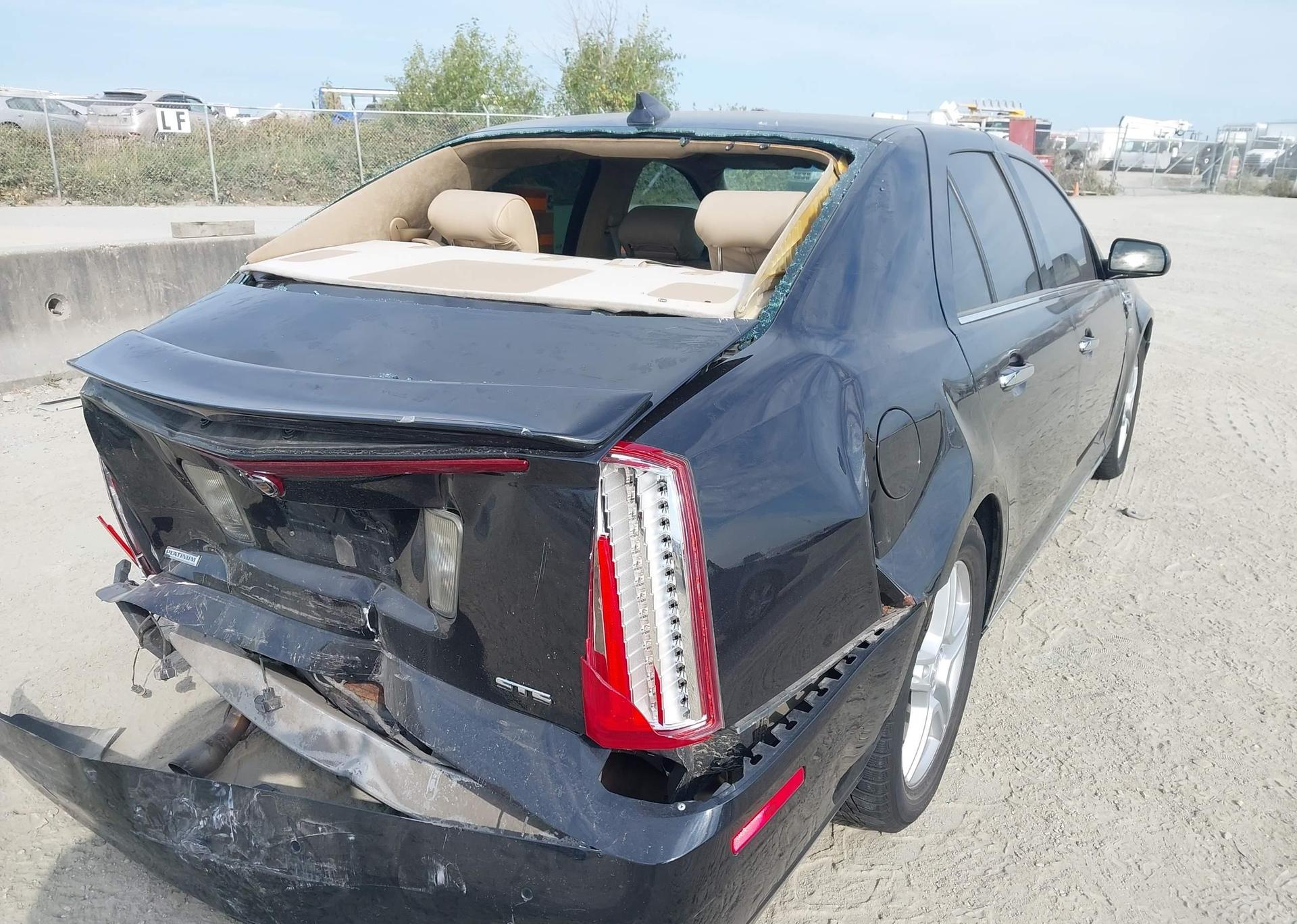 2009 CADILLAC STS V6