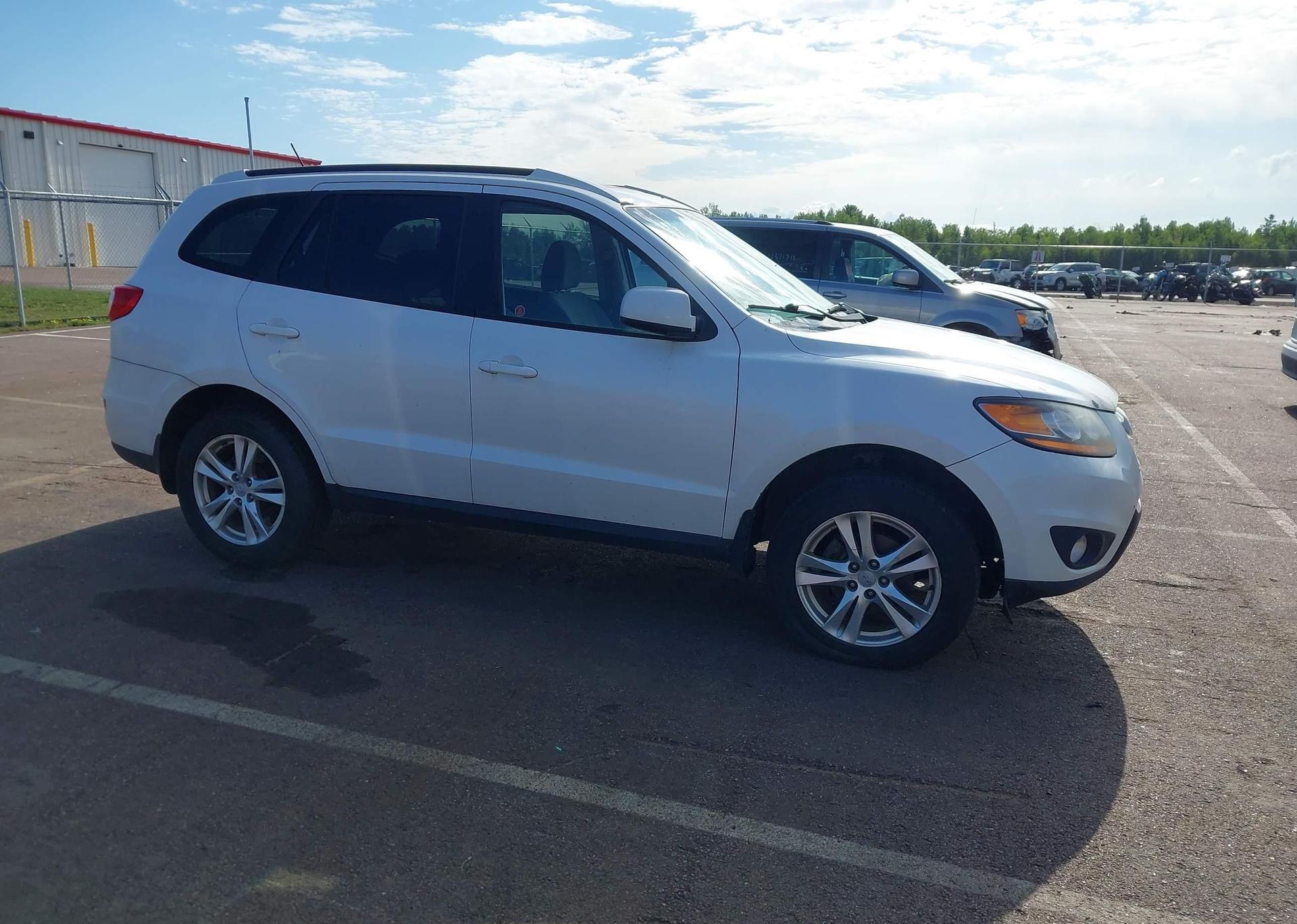 2011 HYUNDAI SANTA FE GLS