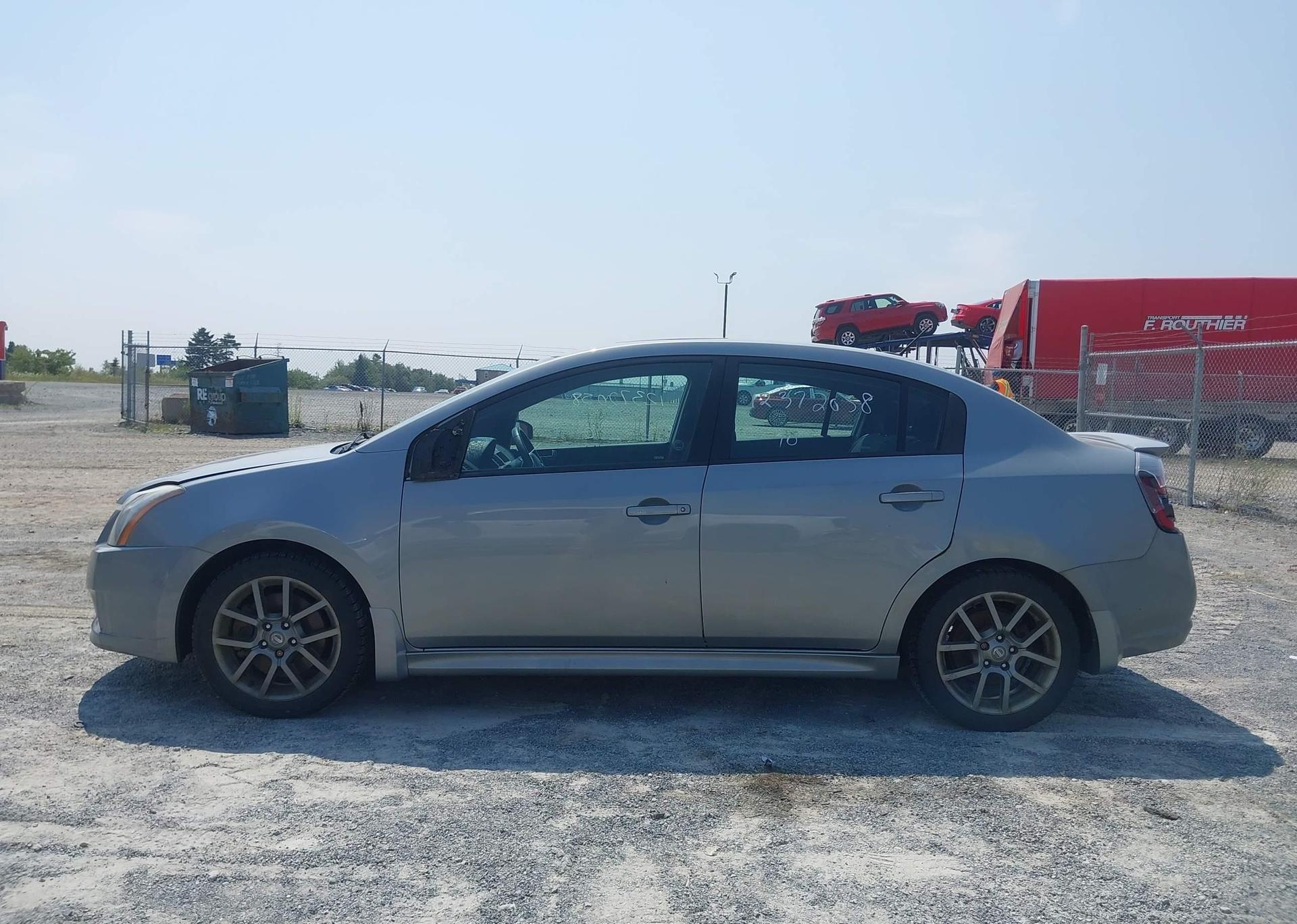 2010 NISSAN SENTRA SE-R SPEC V
