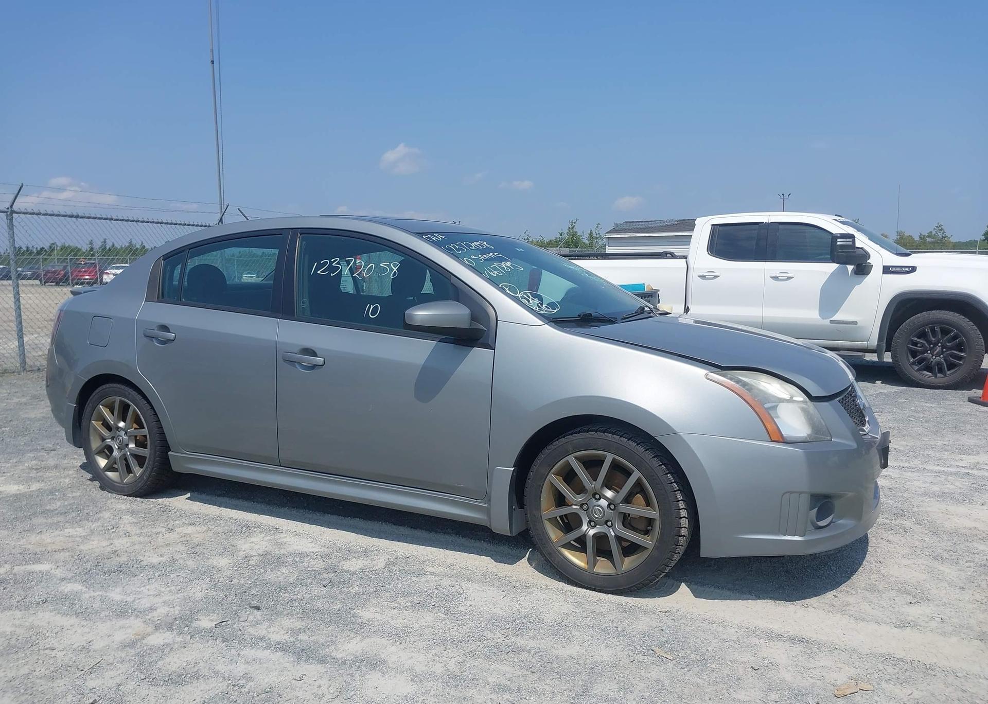 2010 NISSAN SENTRA SE-R SPEC V