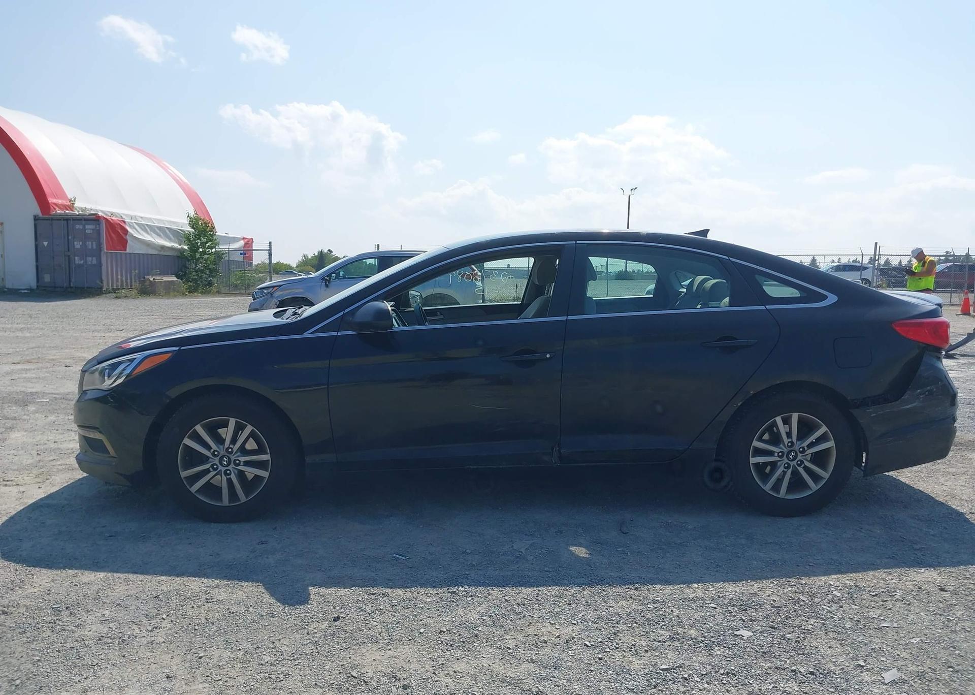 2015 HYUNDAI SONATA GL