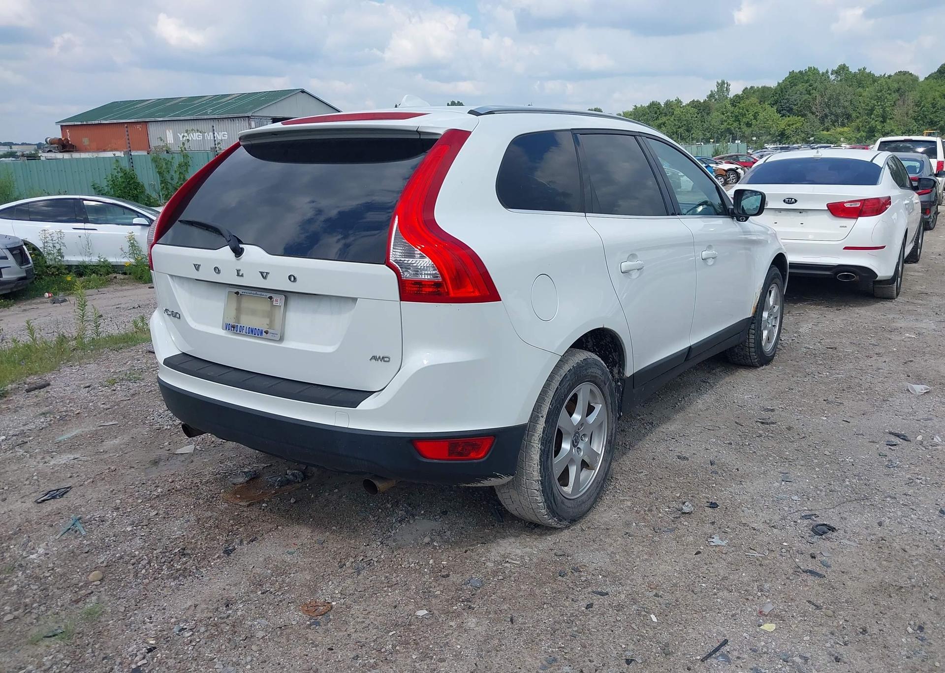 2012 VOLVO XC60 3.2