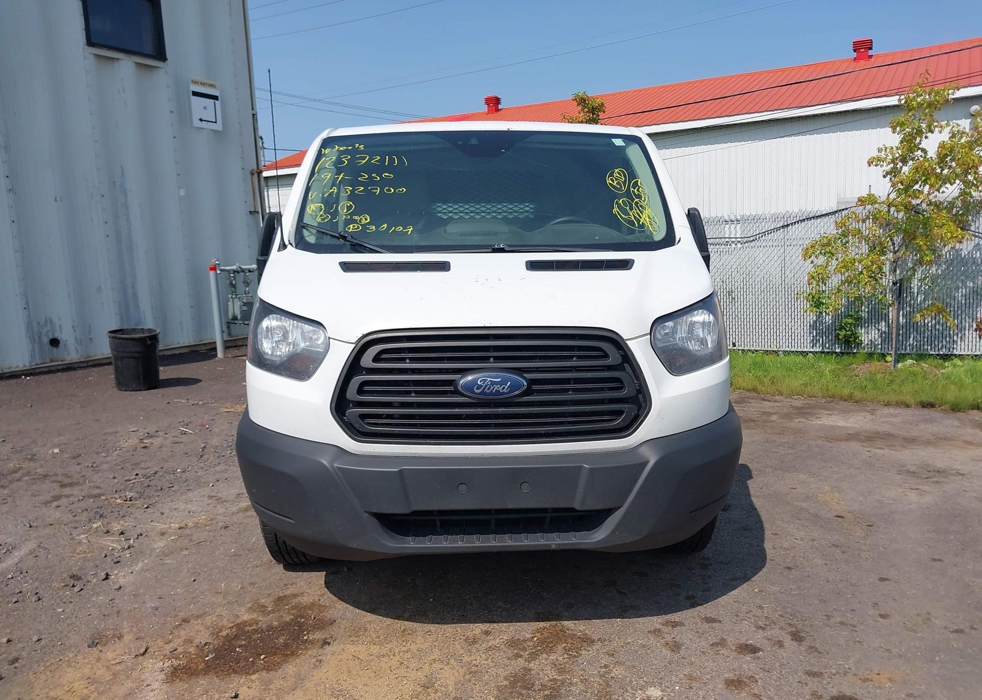 2019 FORD transit t-250
