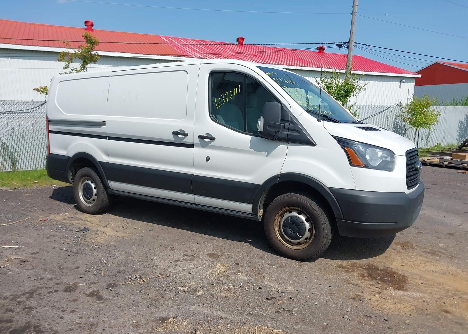 2019 FORD transit t-250