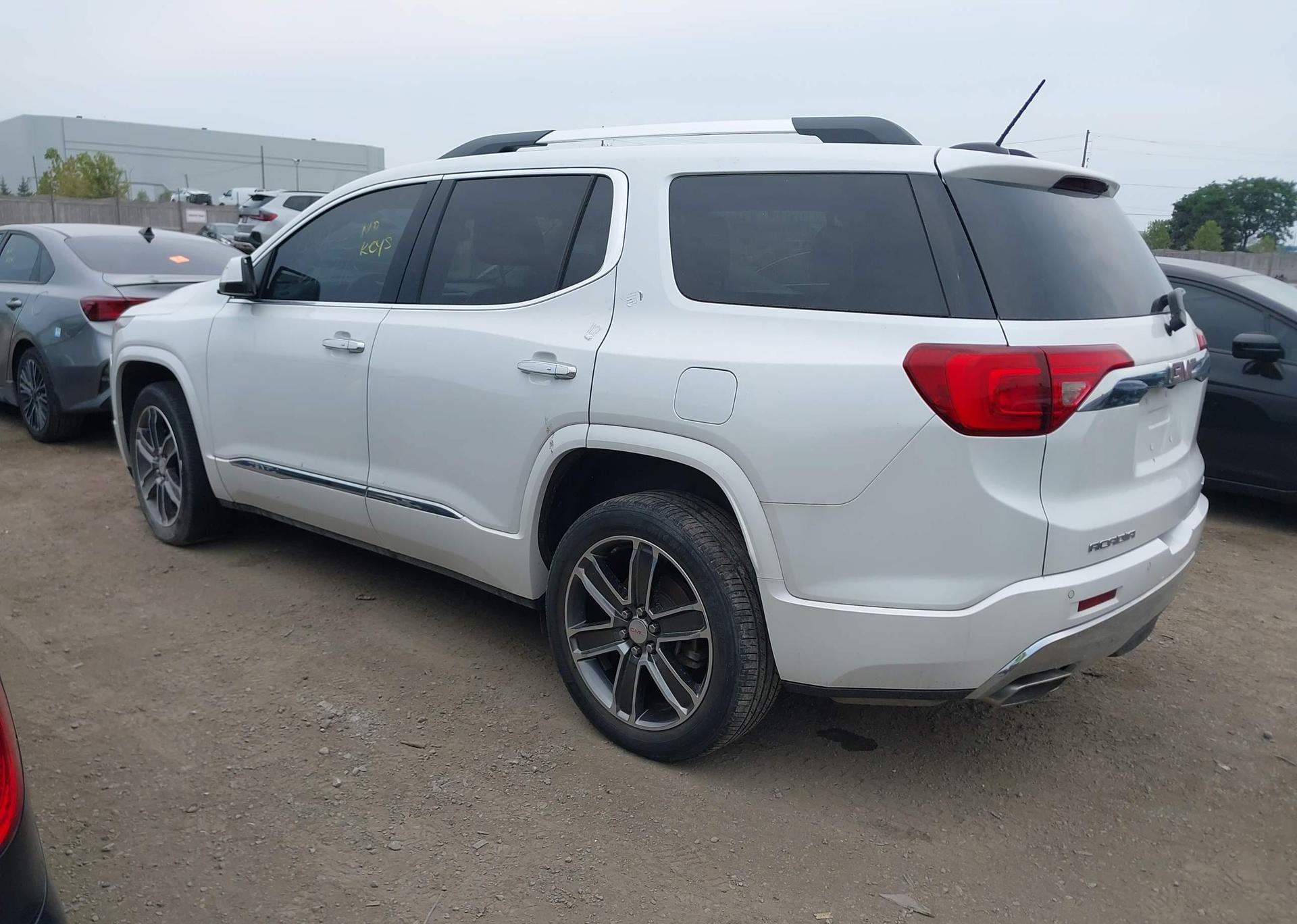 2019 GMC ACADIA DENALI