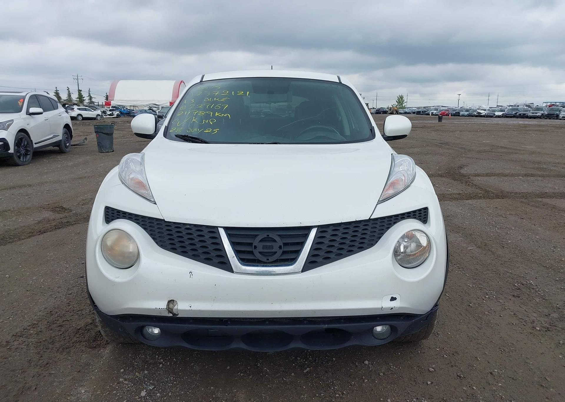 2013 NISSAN JUKE S