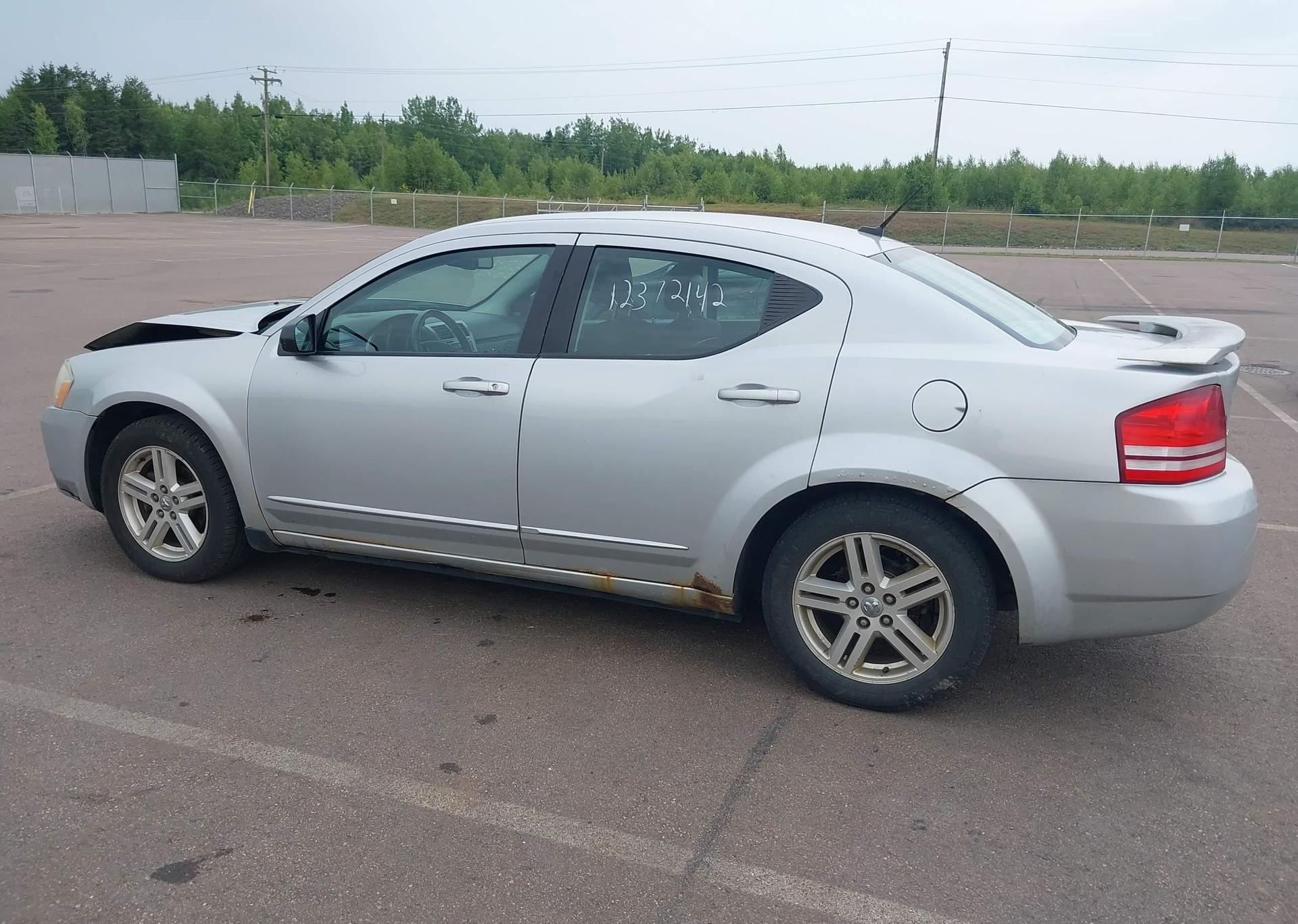 2010 DODGE AVENGER R