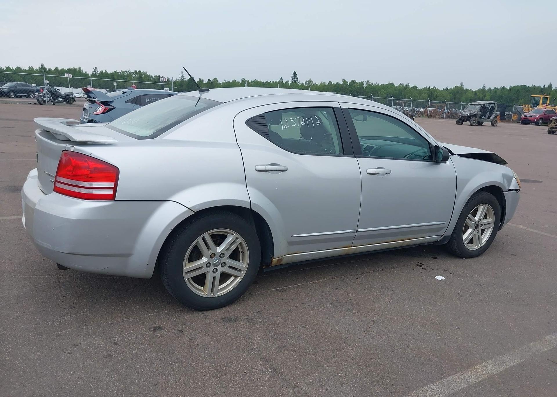 2010 DODGE AVENGER R