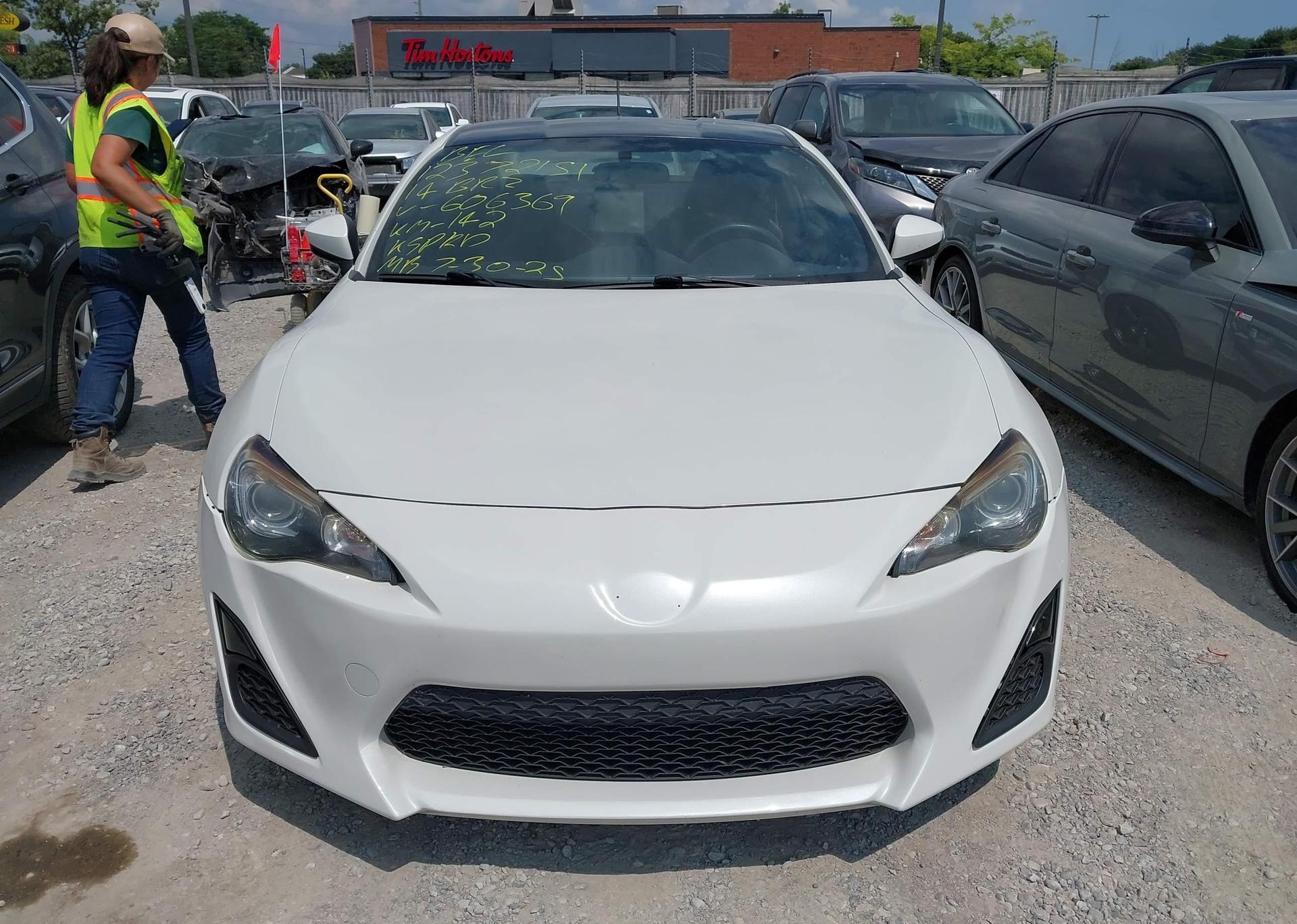 2014 SUBARU BRZ