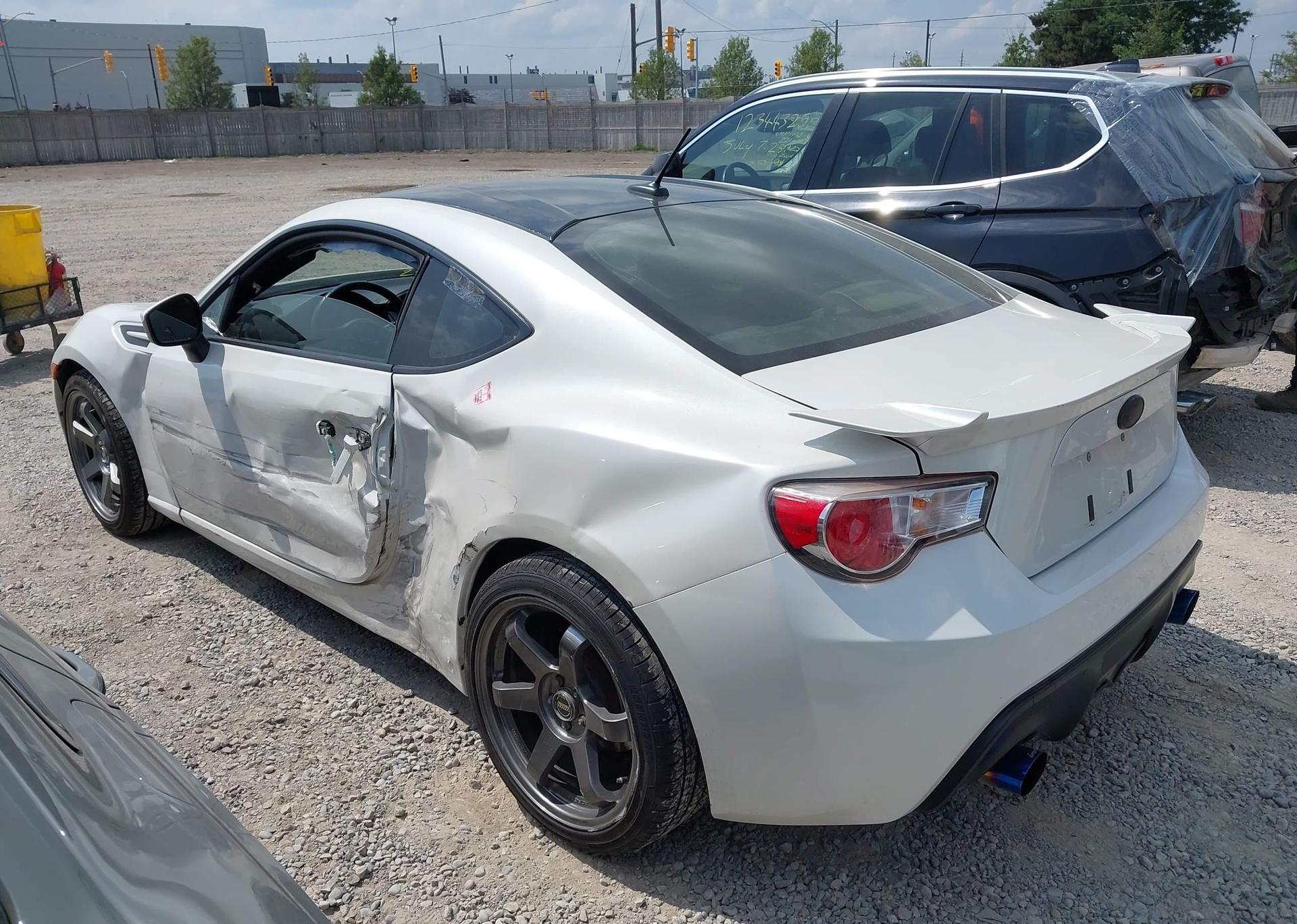 2014 SUBARU BRZ