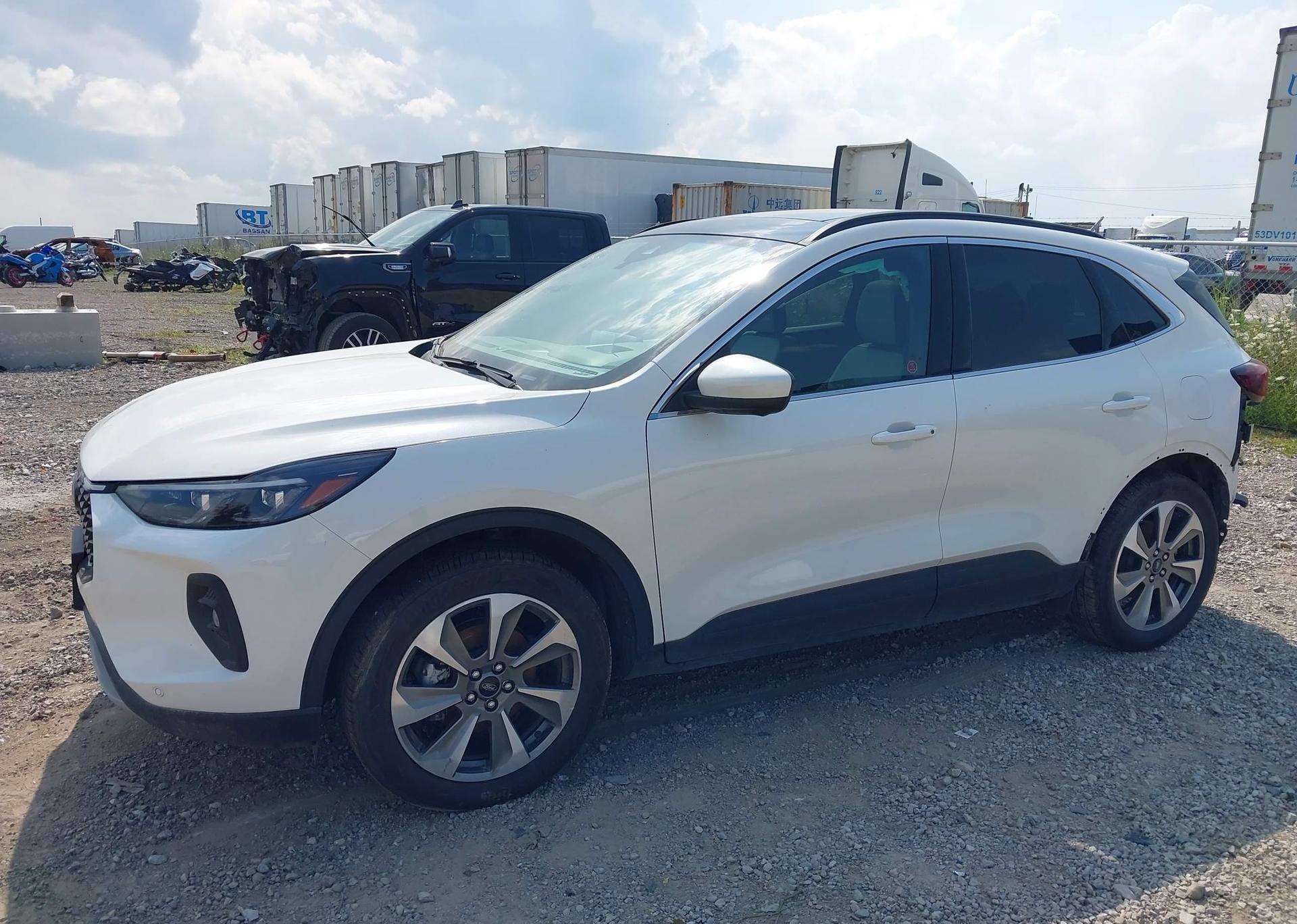 2025 FORD ESCAPE