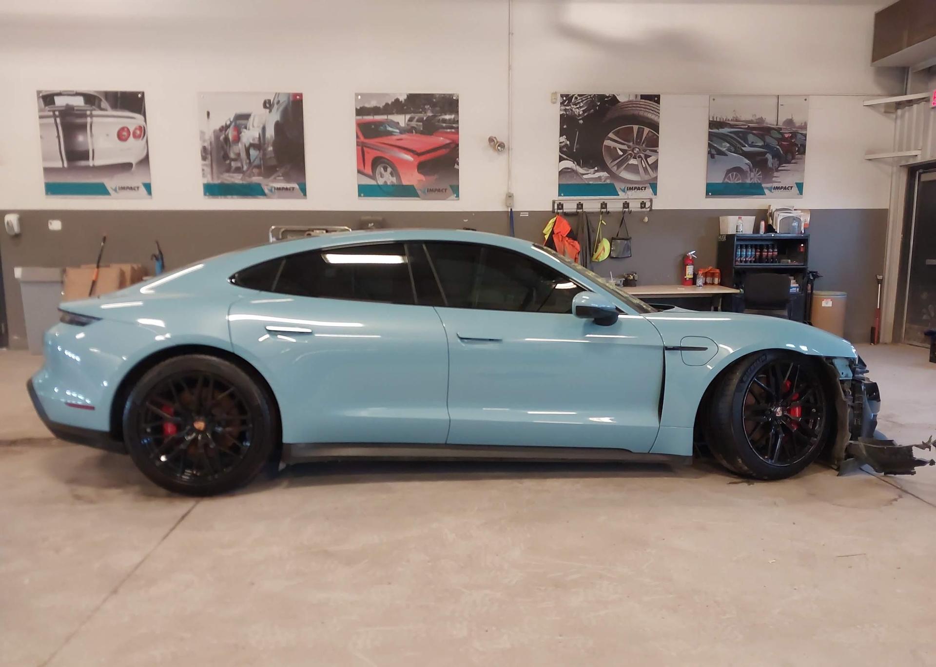 2022 PORSCHE TAYCAN 4S
