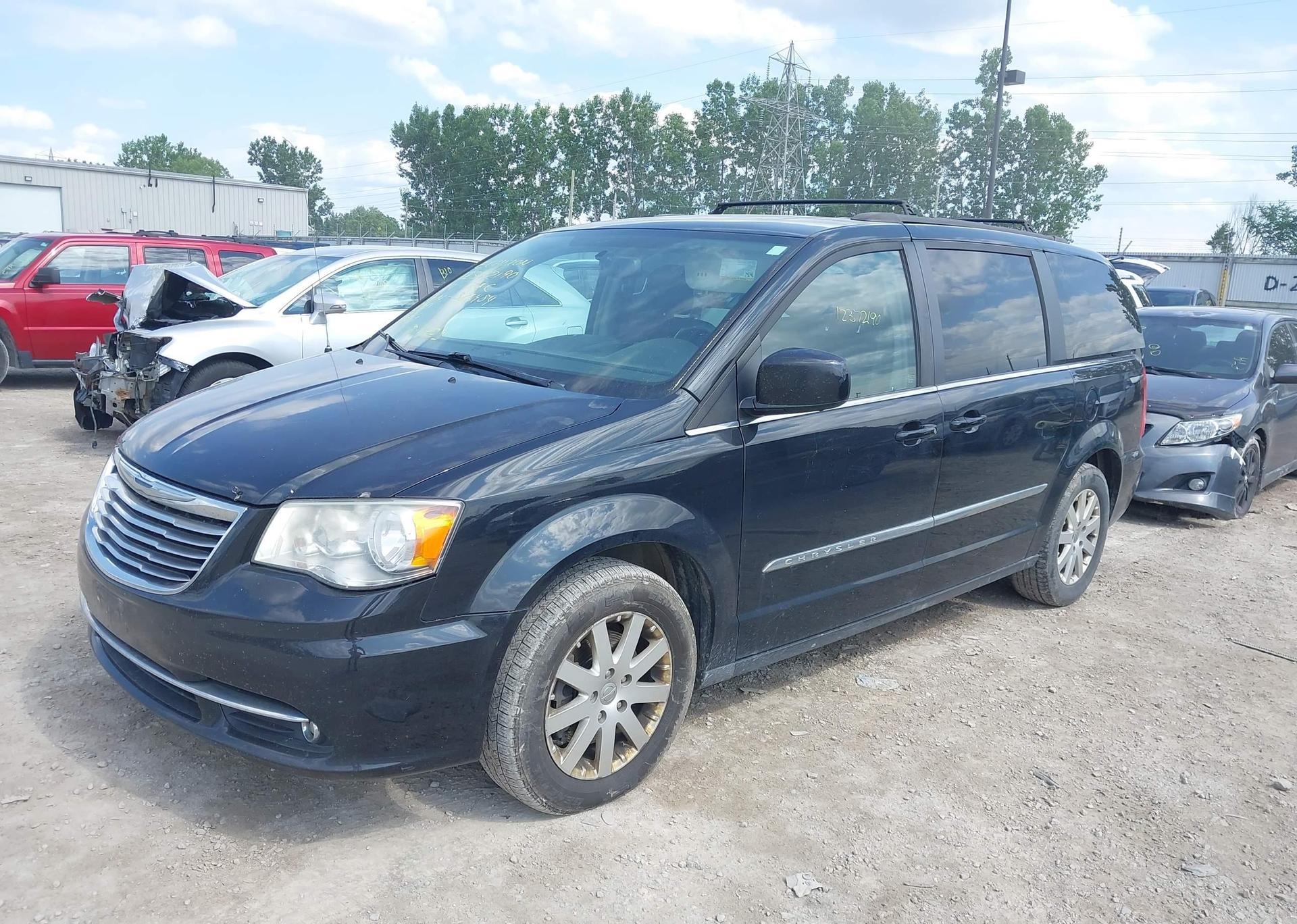 2014 CHRYSLER TOWN & COUNTRY TOURING