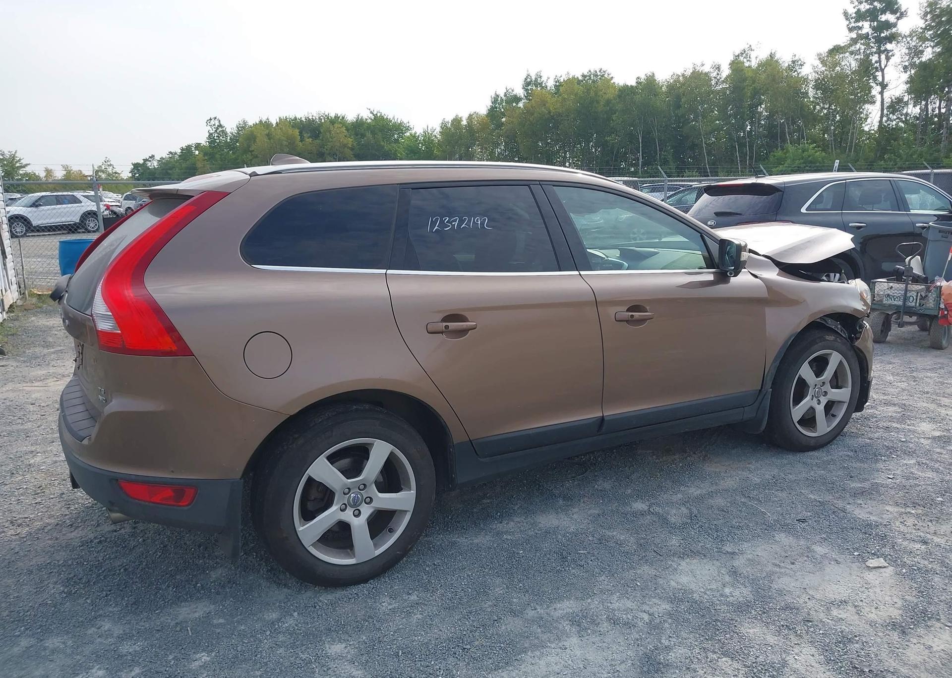 2010 VOLVO XC60 T6