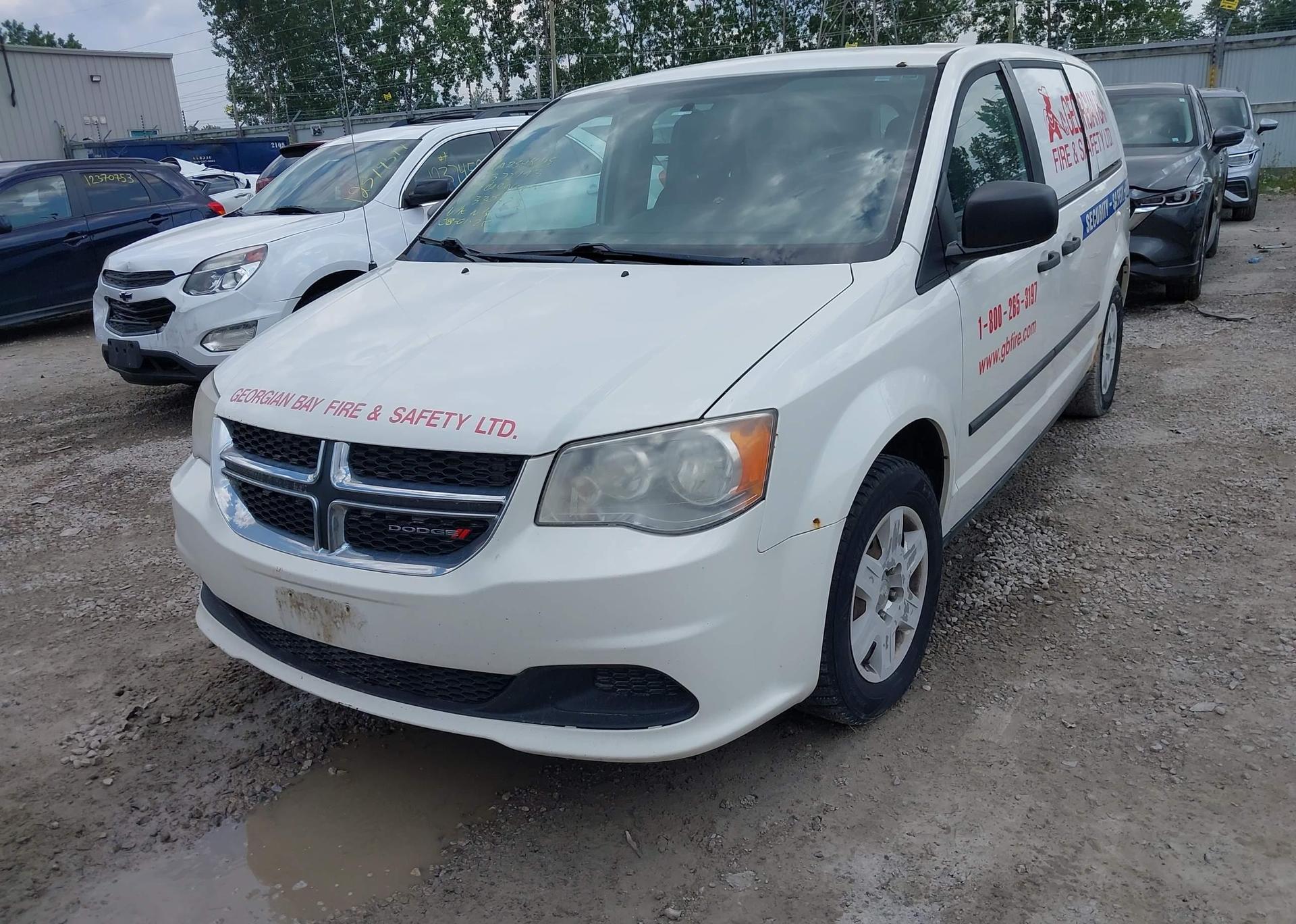 2012 DODGE GRAND CARAVAN SE