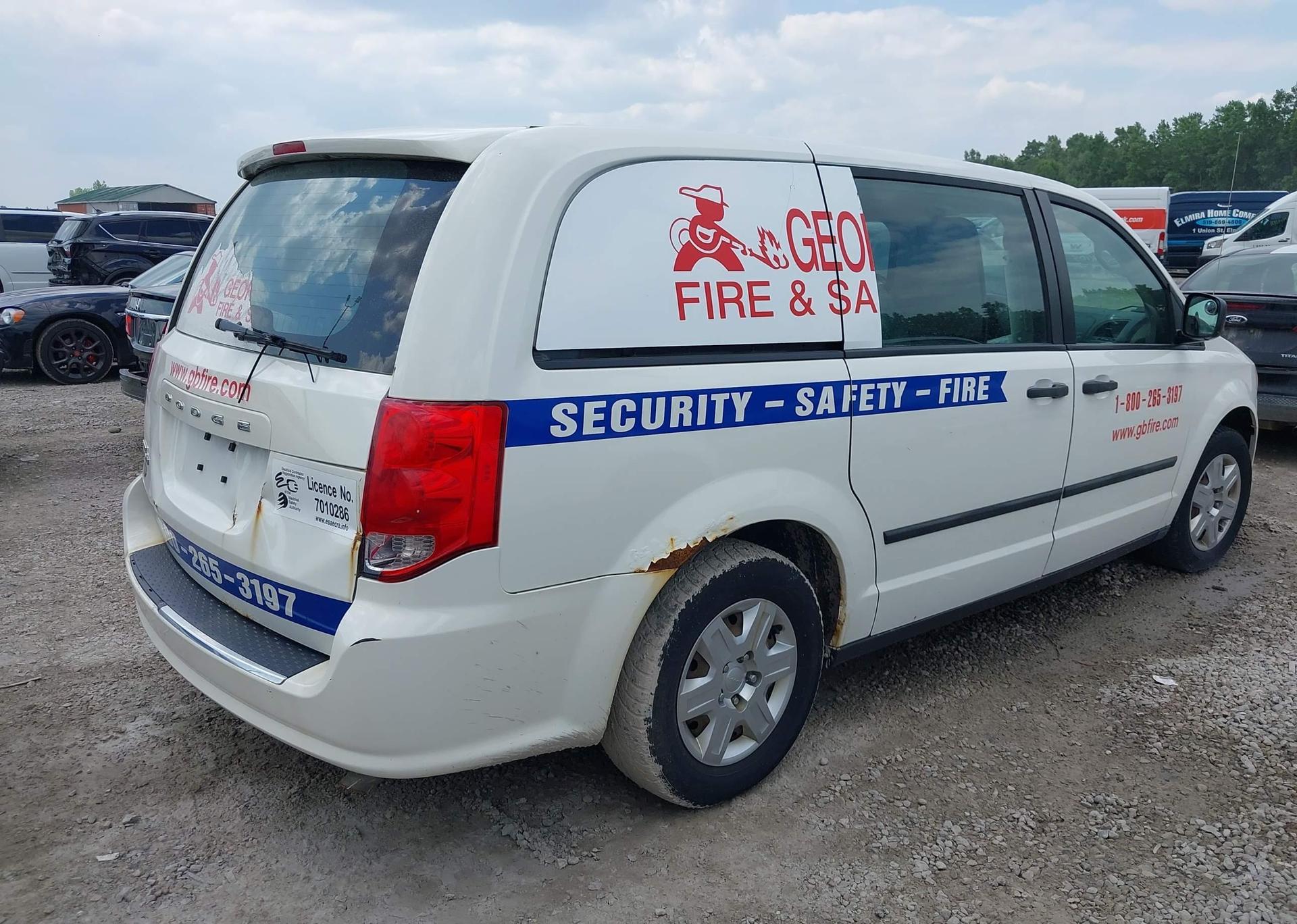 2012 DODGE GRAND CARAVAN SE