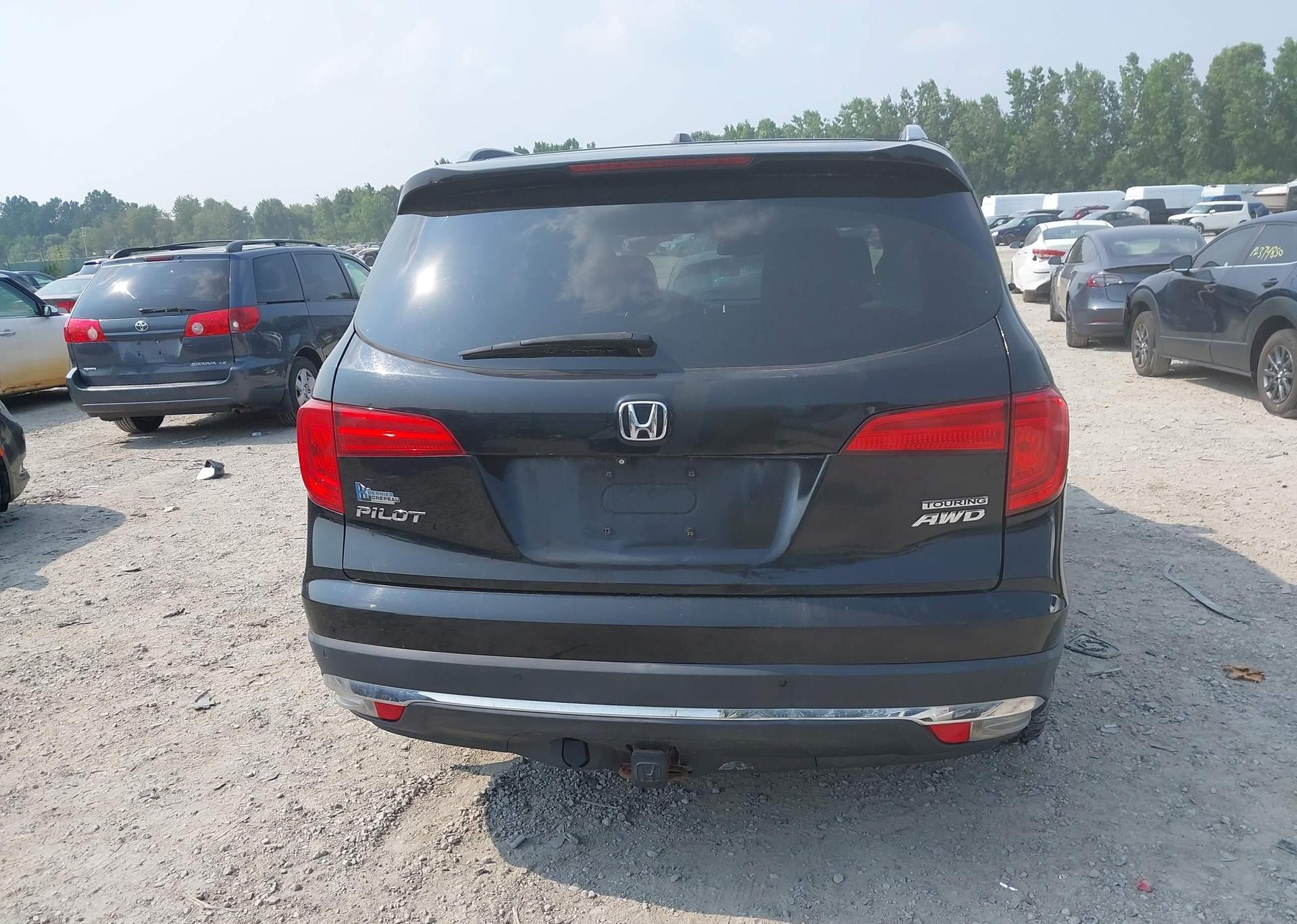 2016 HONDA PILOT TOURING