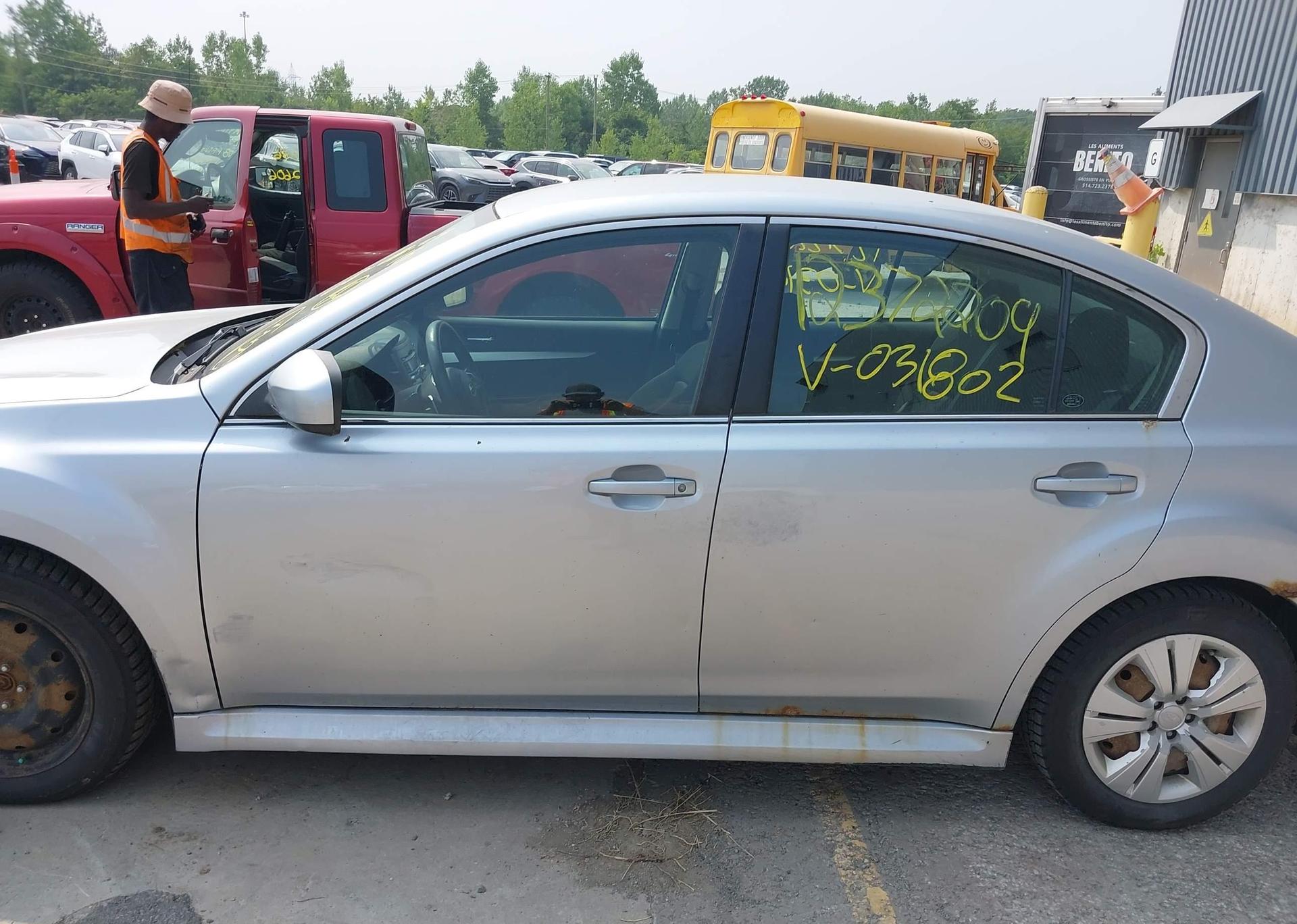 2012 SUBARU LEGACY 2.5I