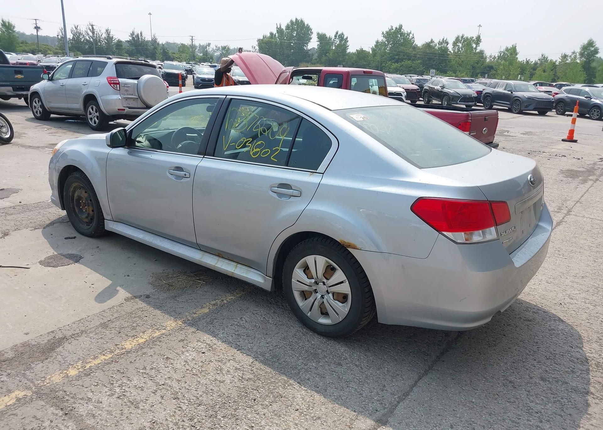 2012 SUBARU LEGACY 2.5I