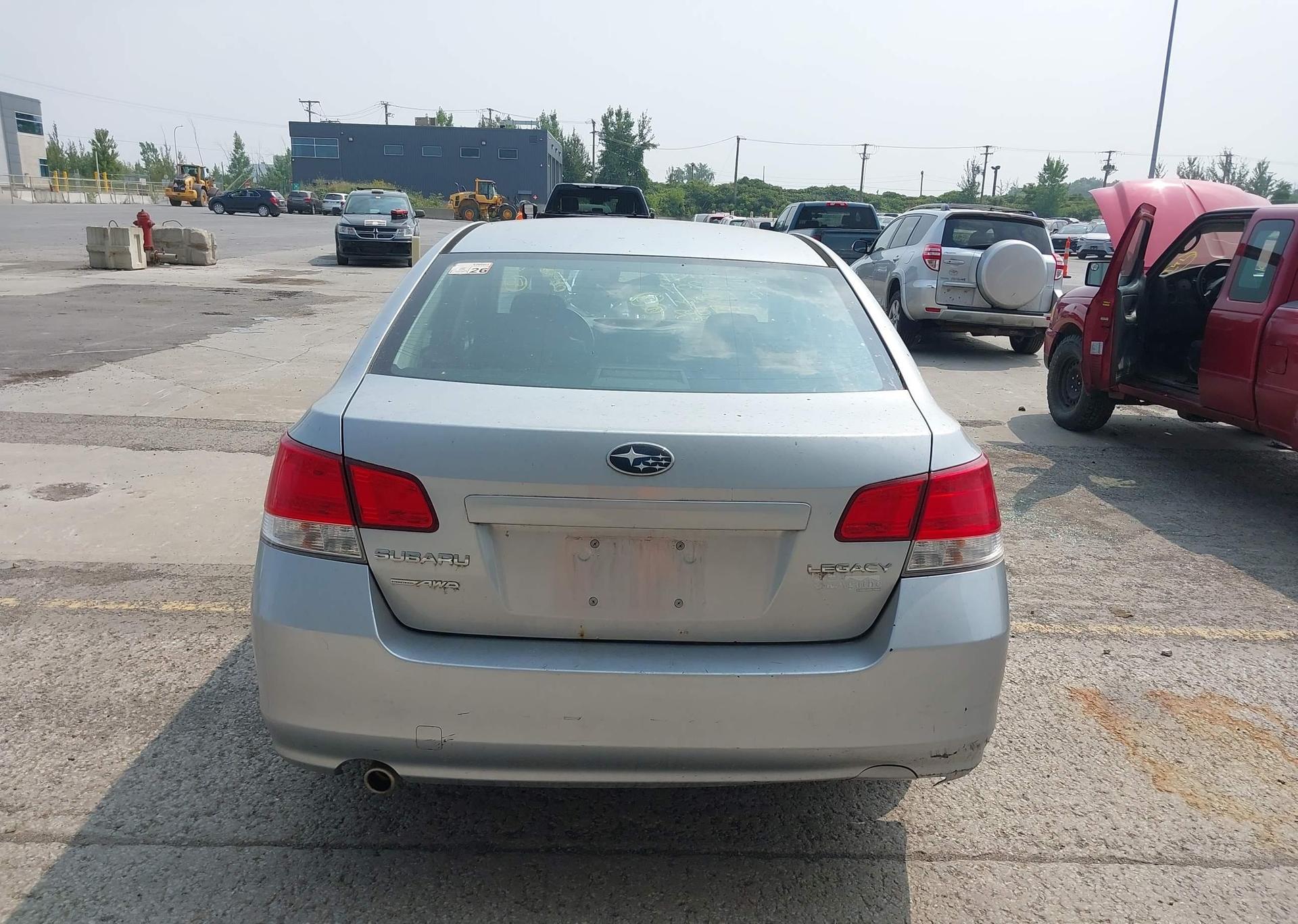 2012 SUBARU LEGACY 2.5I