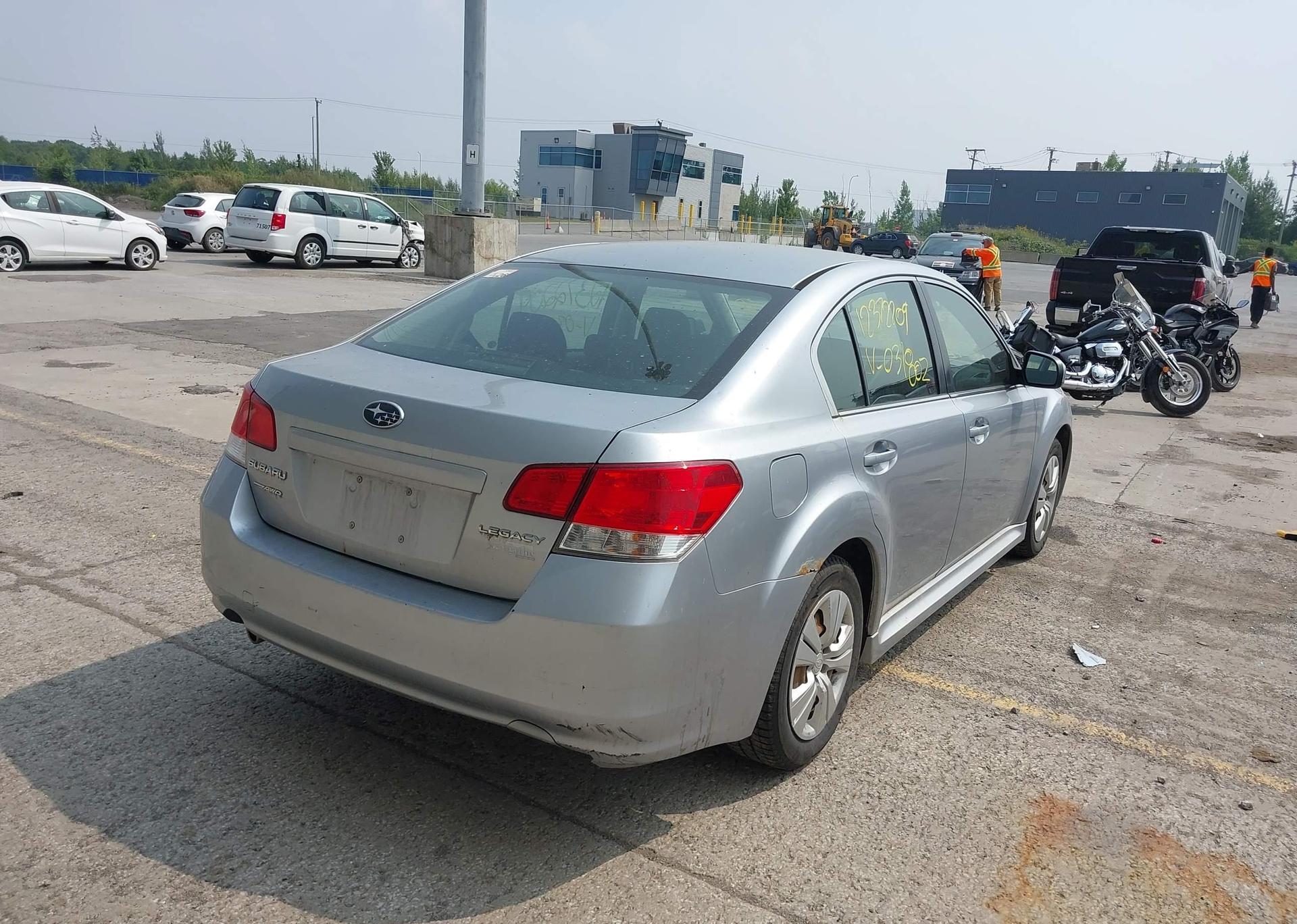 2012 SUBARU LEGACY 2.5I