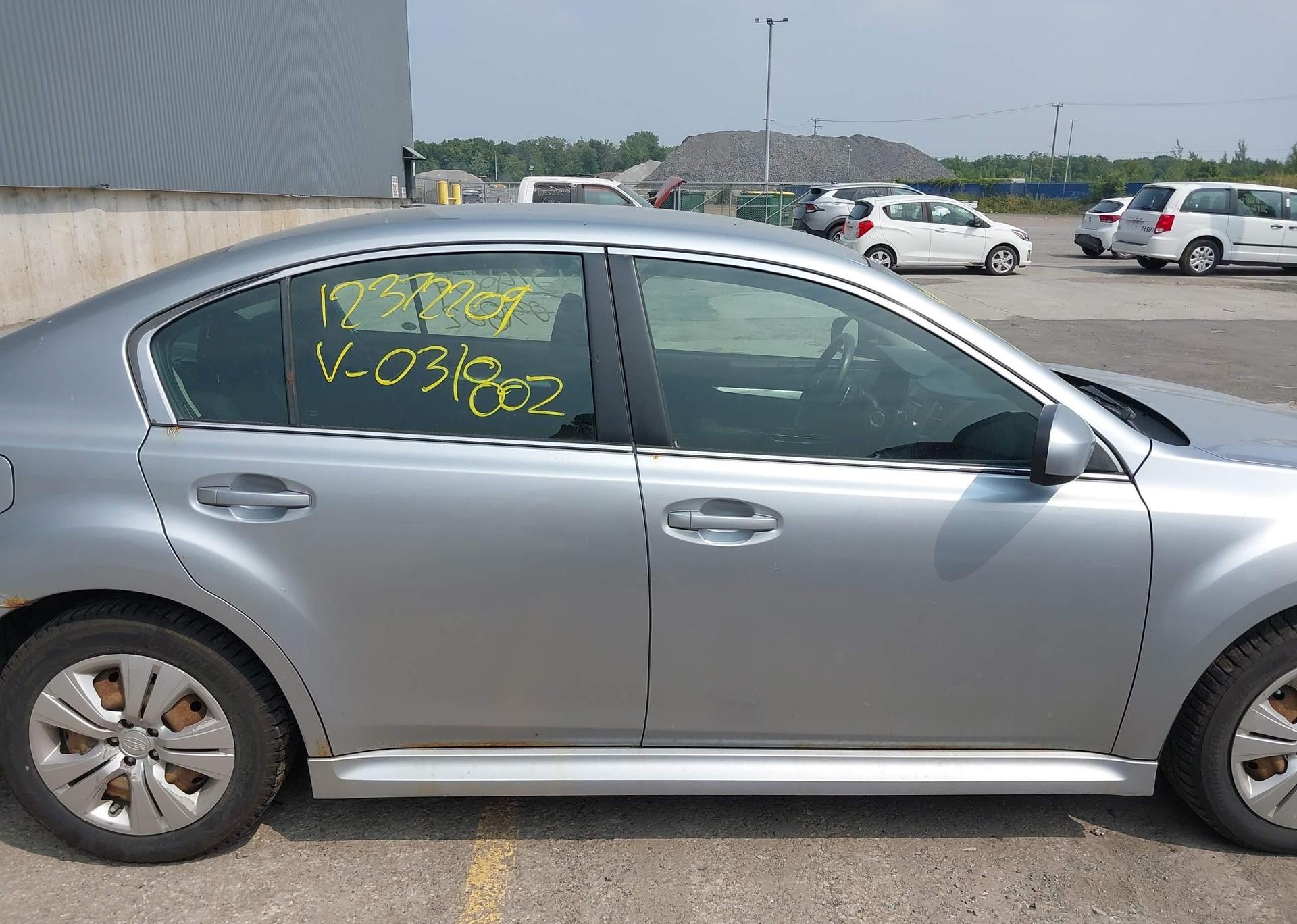 2012 SUBARU LEGACY 2.5I