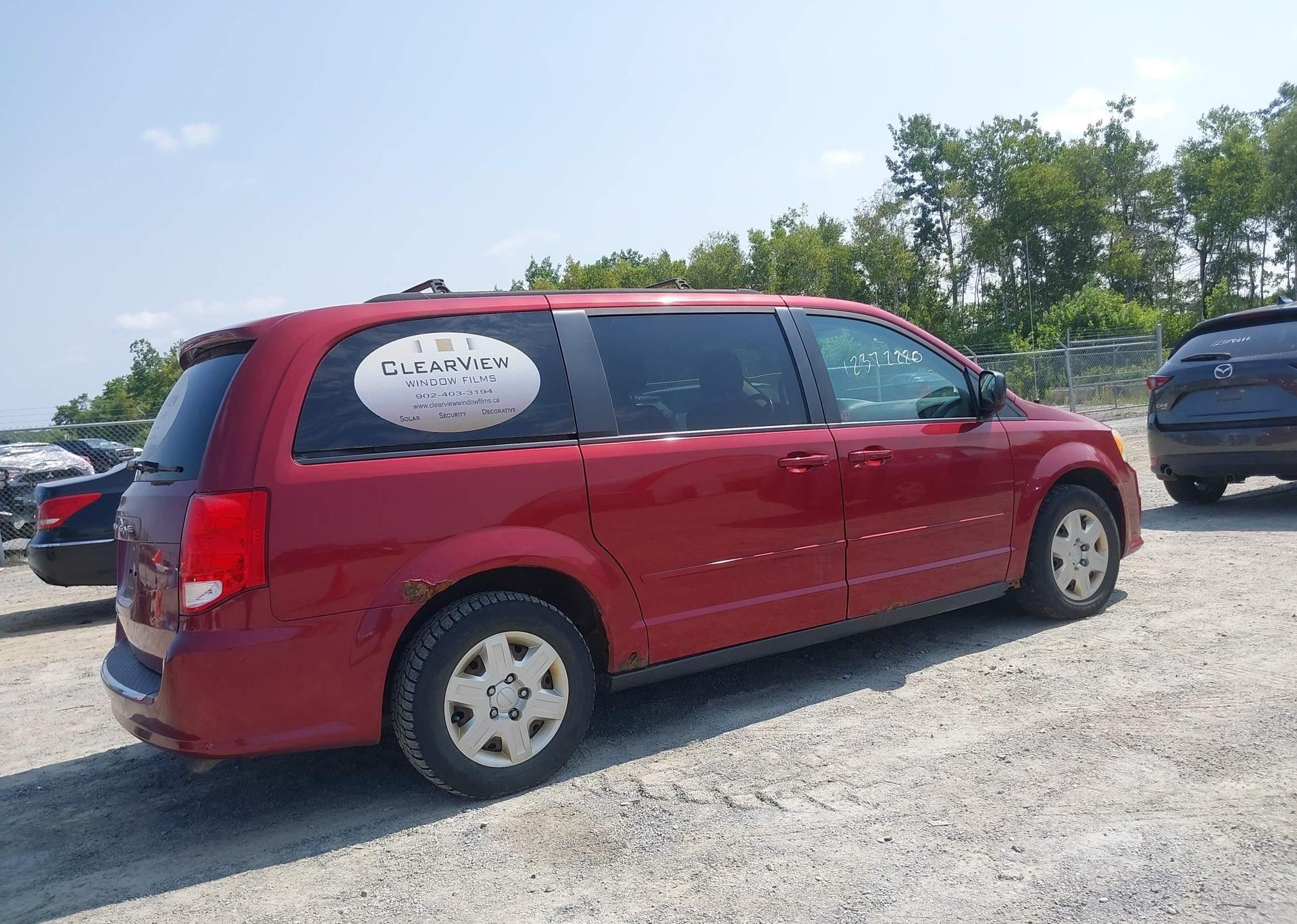 2011 DODGE GRAND CARAVAN EXPRESS