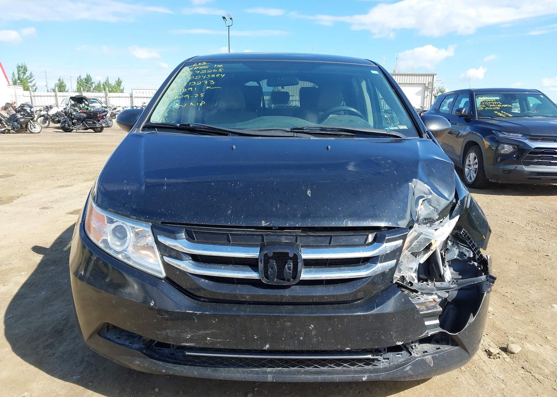 2016 HONDA Odyssey se