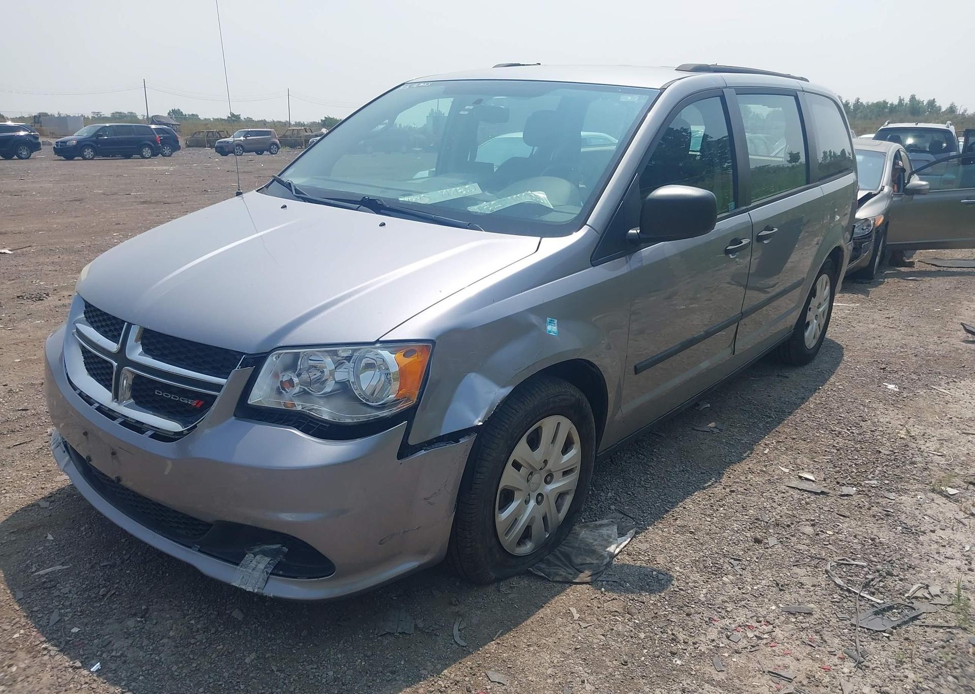 2013 DODGE GRAND CARAVAN SE