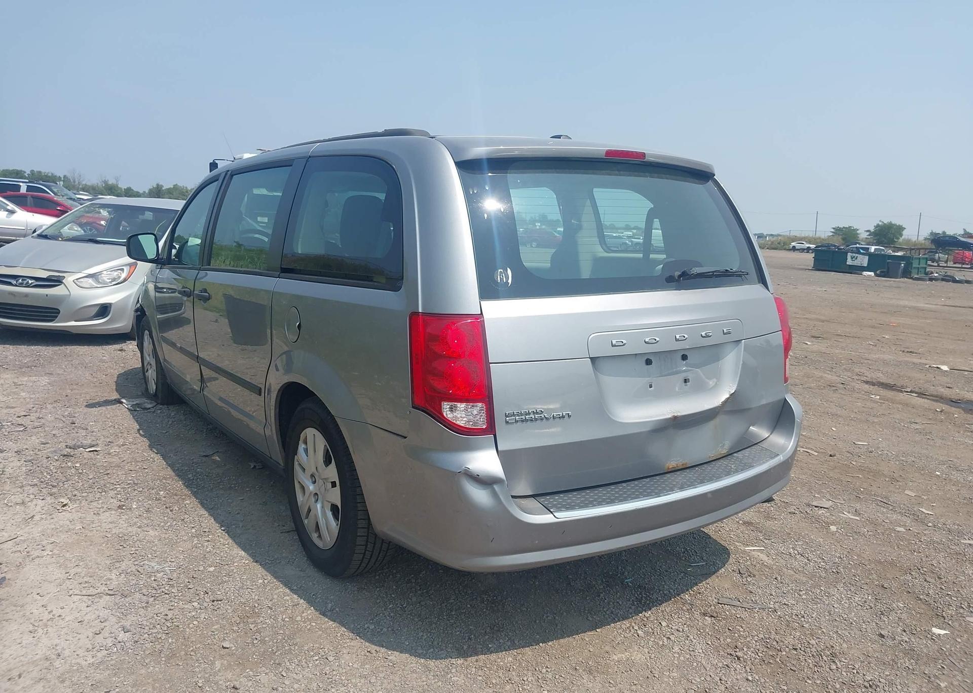 2013 DODGE GRAND CARAVAN SE
