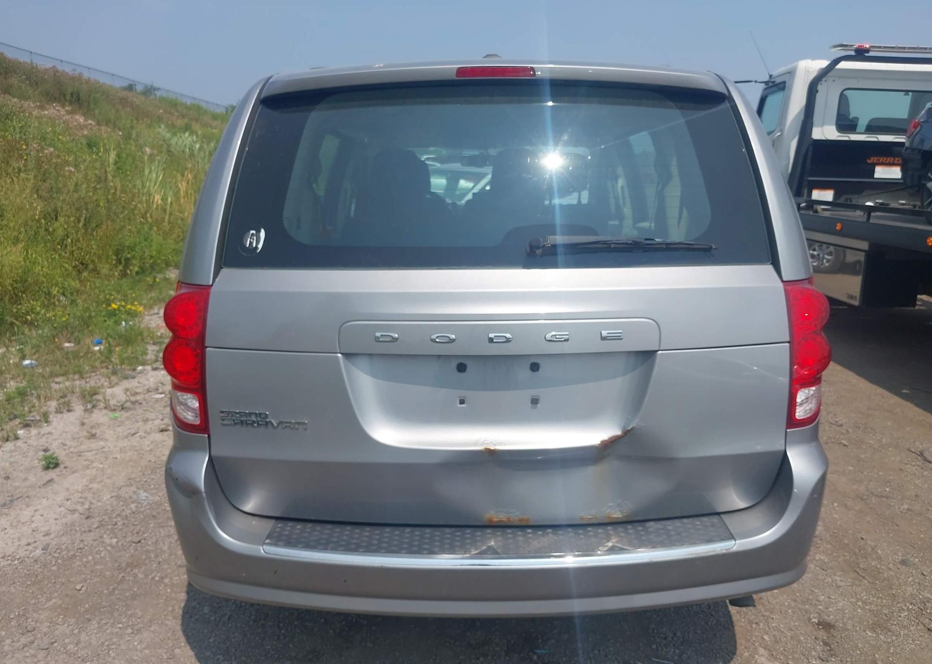2013 DODGE GRAND CARAVAN SE