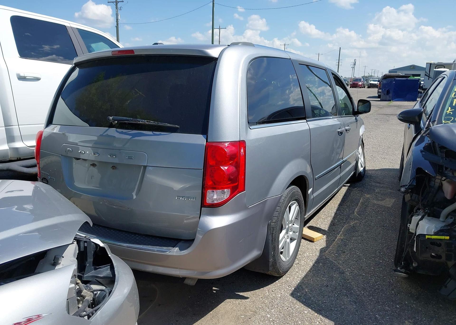2015 DODGE GRAND CARAVAN CREW