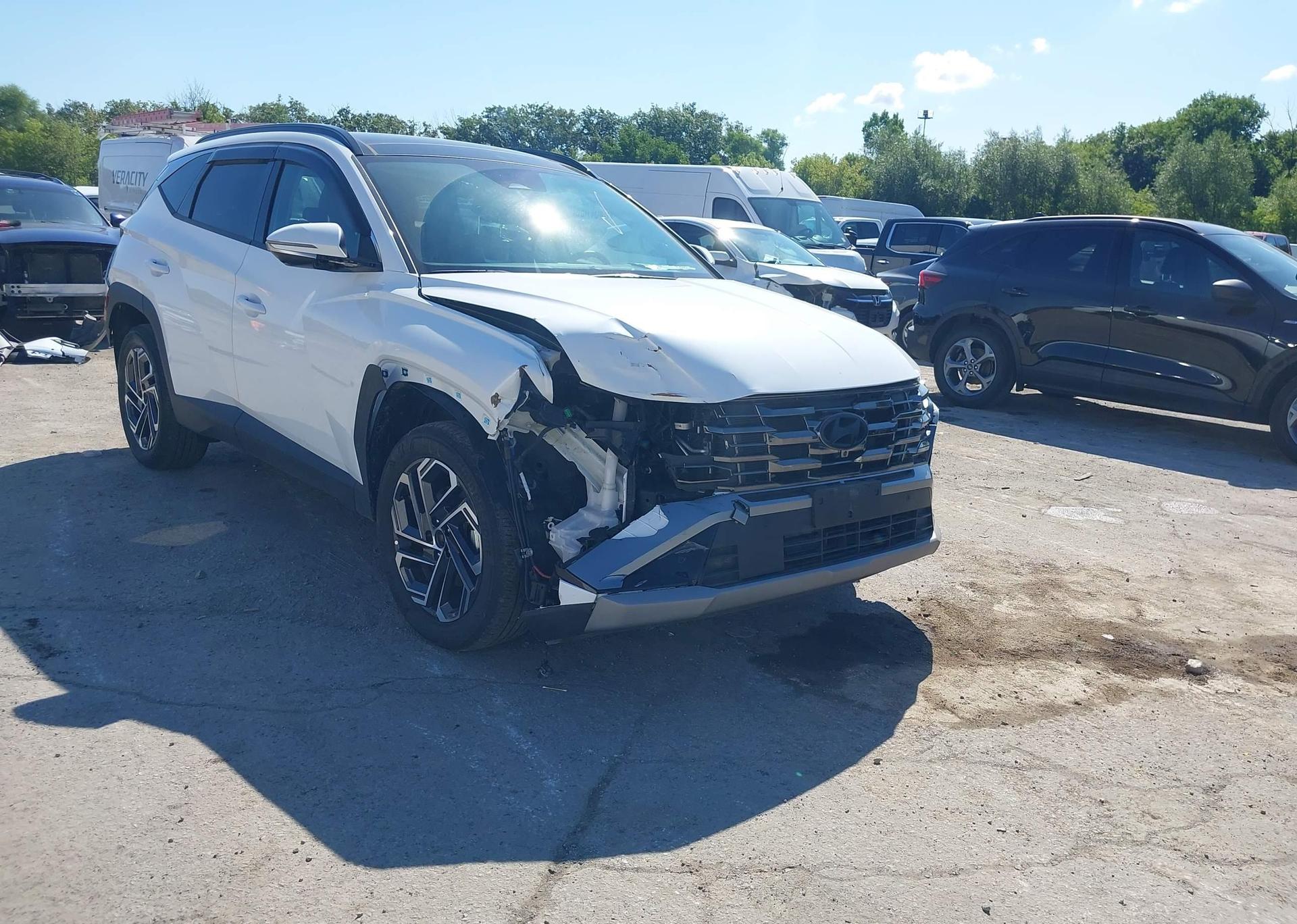 2025 HYUNDAI TUCSON ULTIMATE HYBRID AWD