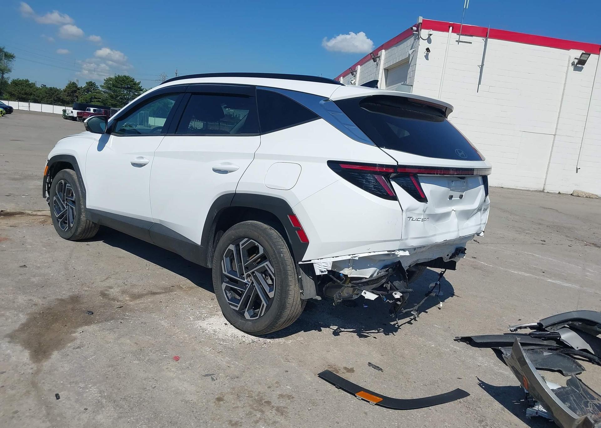 2025 HYUNDAI TUCSON ULTIMATE HYBRID AWD