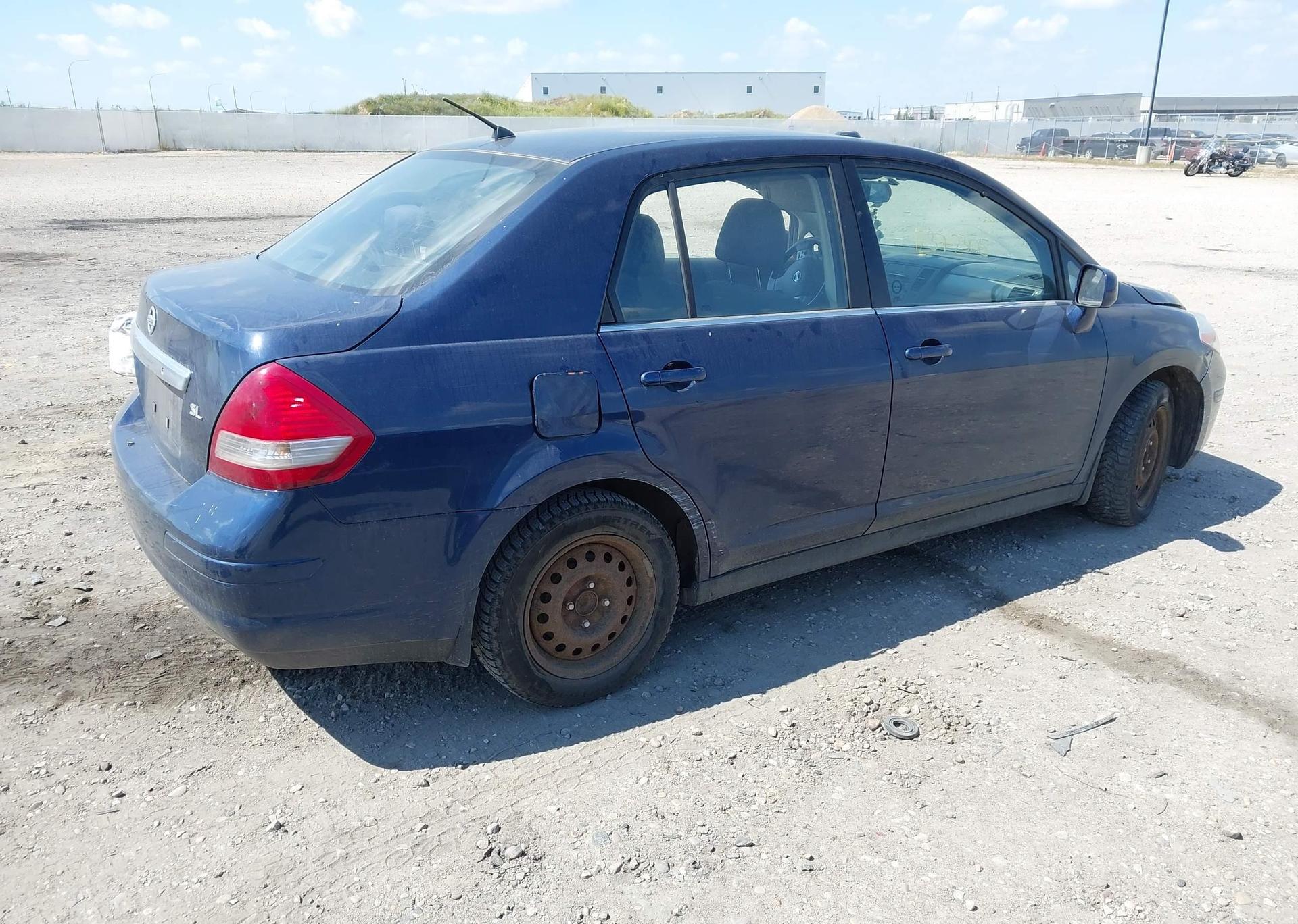 2007 NISSAN VERSA S