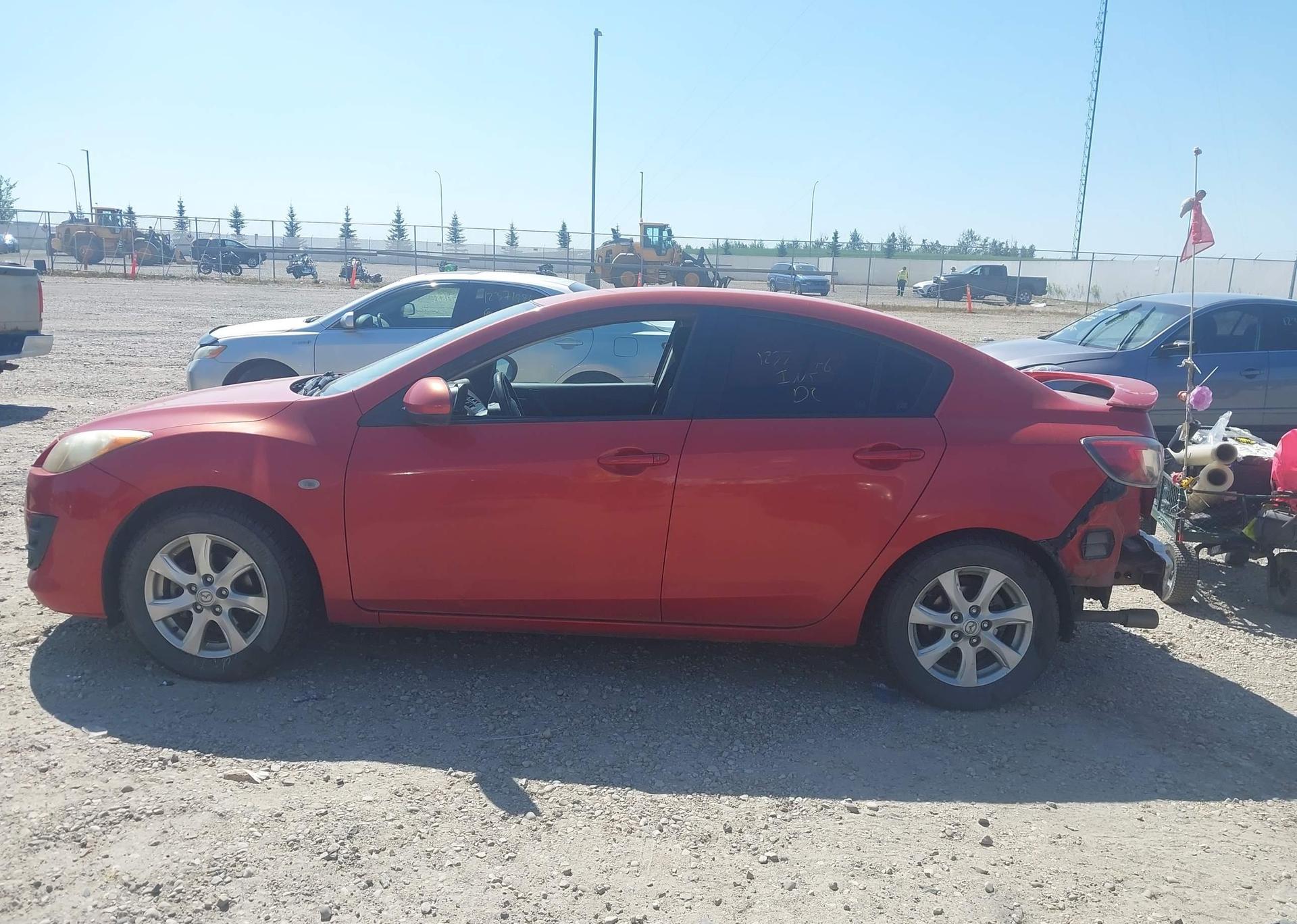 2010 MAZDA 3 I