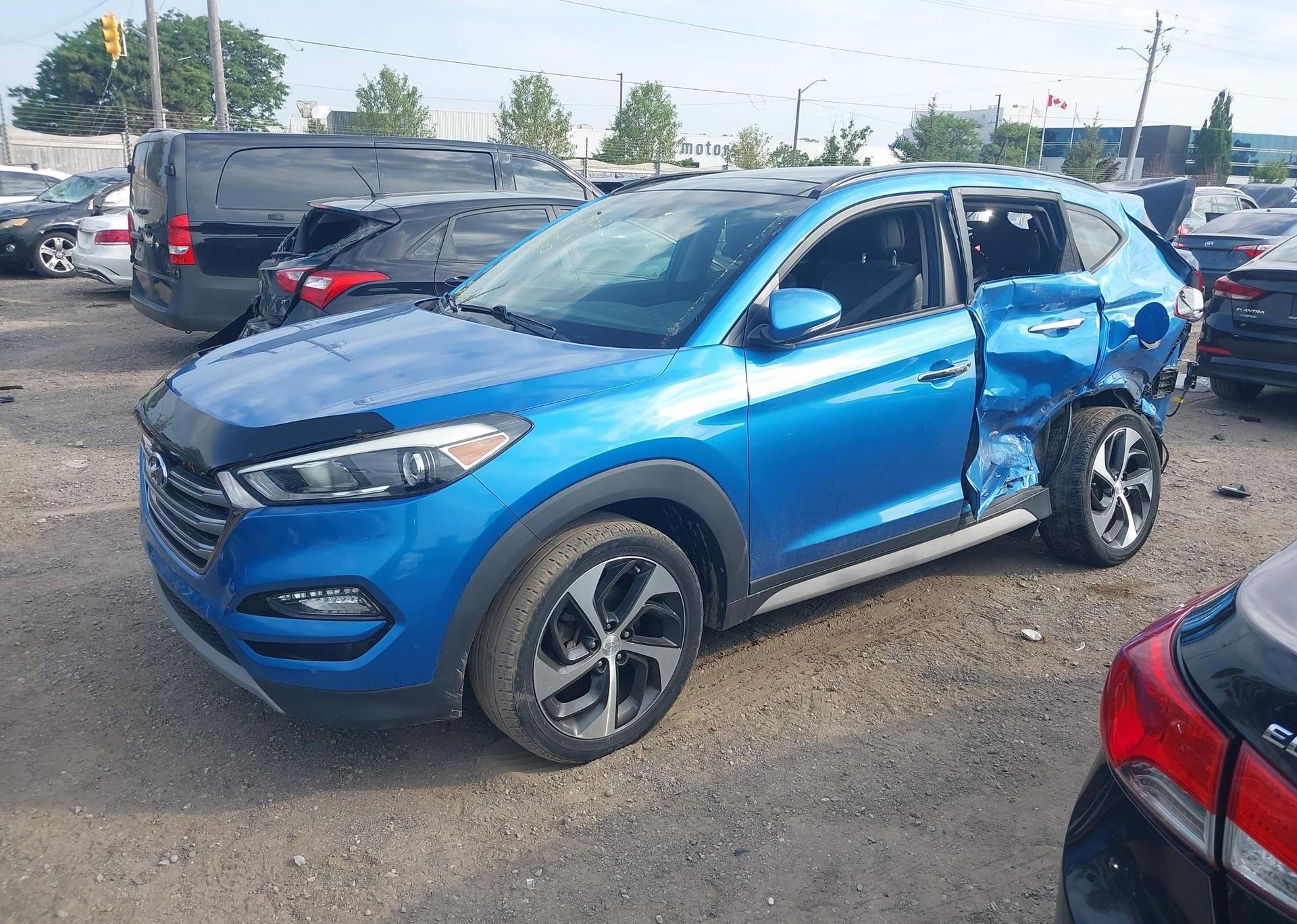 2017 HYUNDAI TUCSON SE