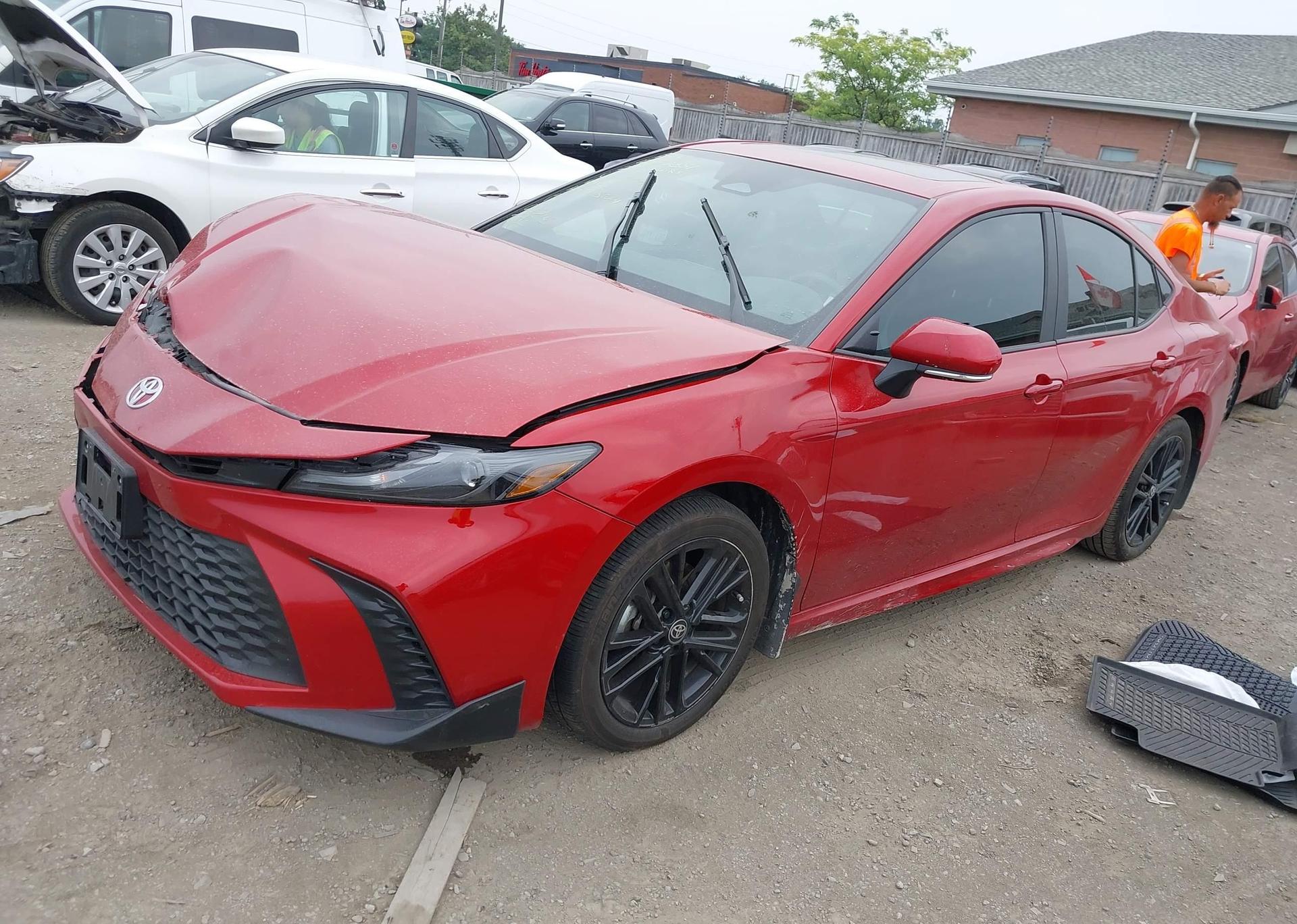 2025 TOYOTA CAMRY