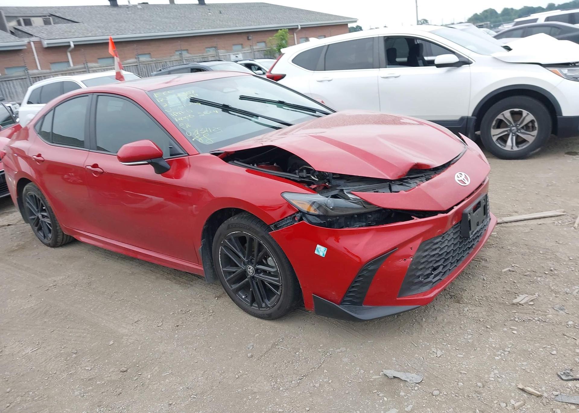 2025 TOYOTA CAMRY