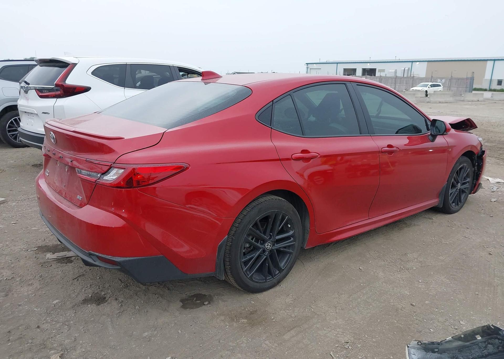2025 TOYOTA CAMRY