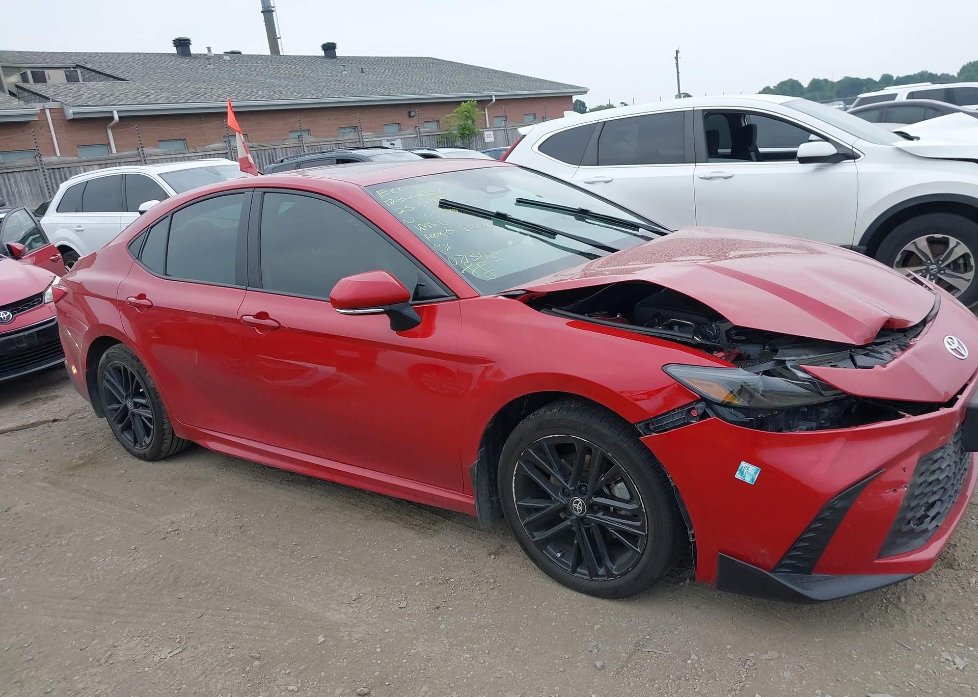 2025 TOYOTA CAMRY