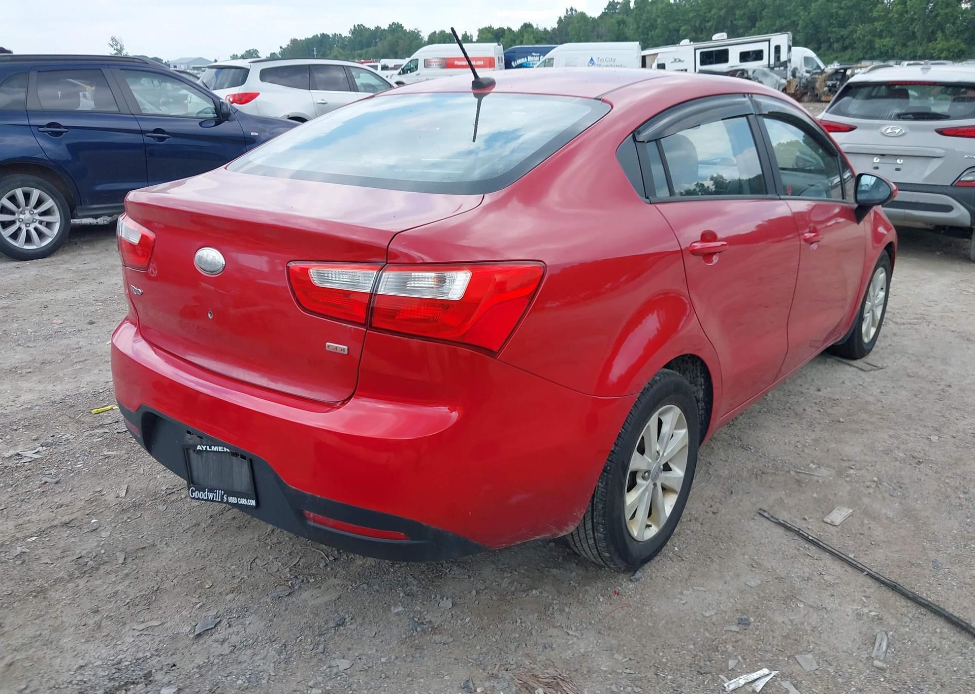 2013 KIA RIO LX