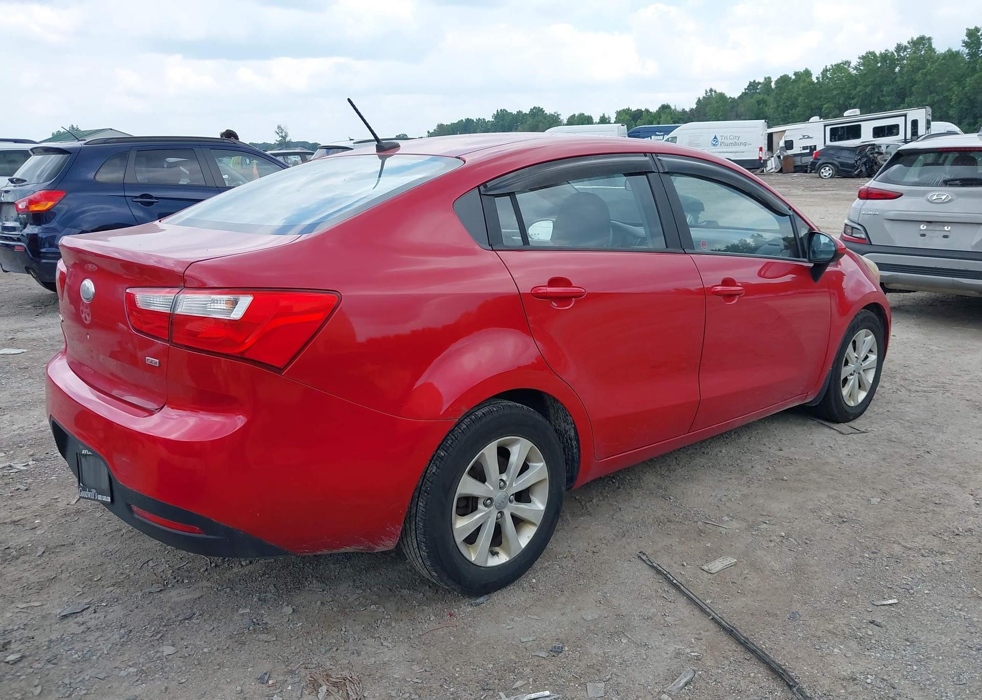2013 KIA RIO LX