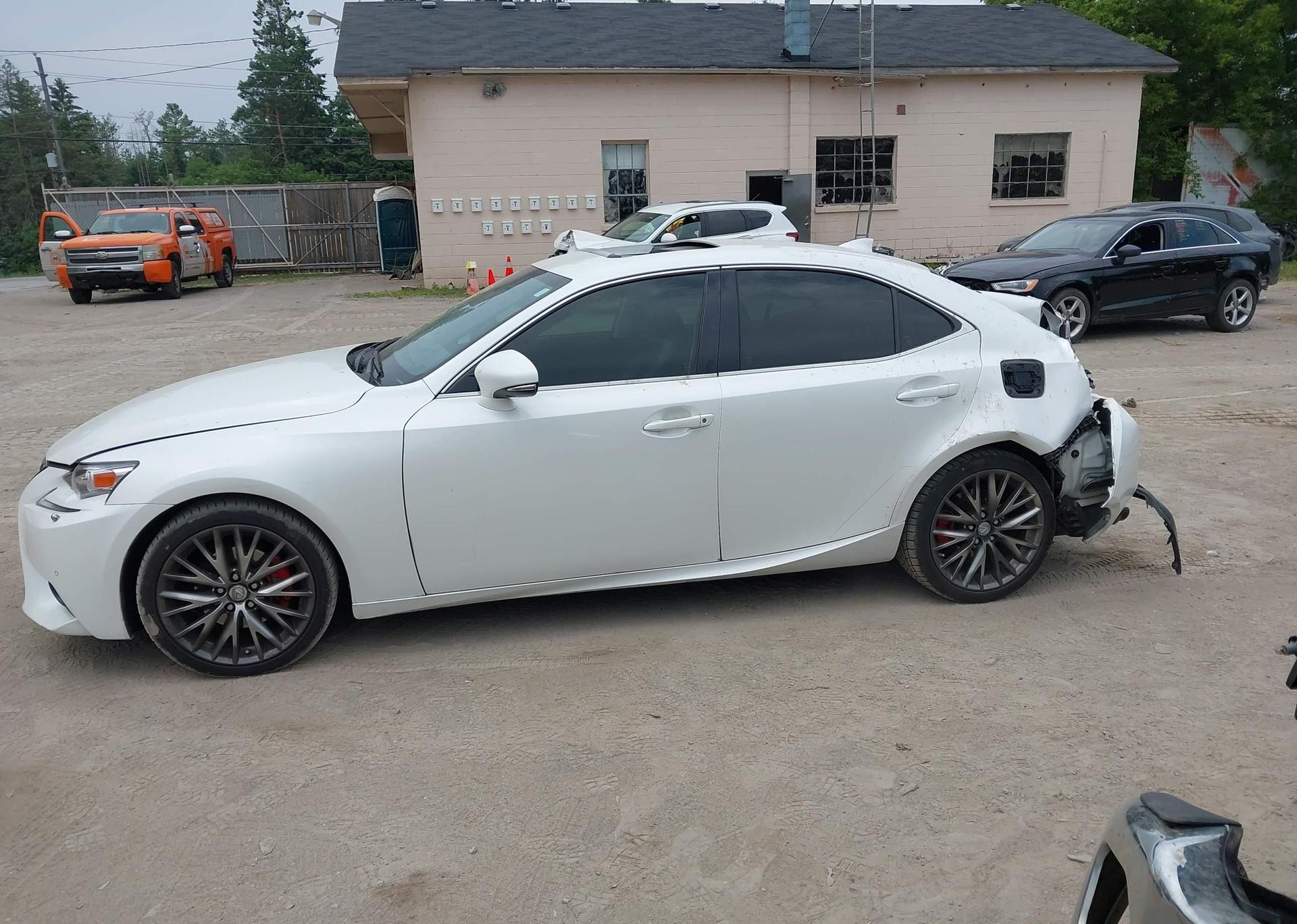 2015 LEXUS IS 250