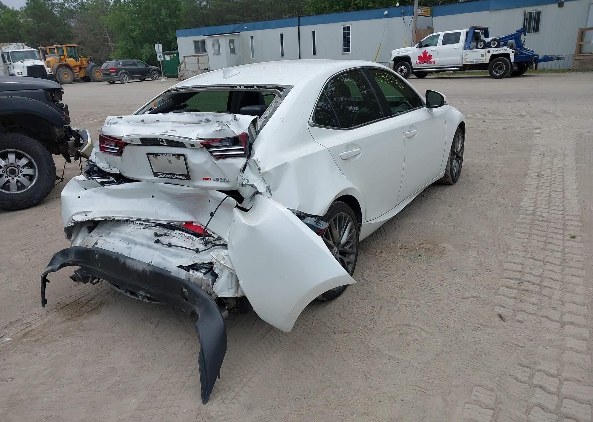 2015 LEXUS IS 250