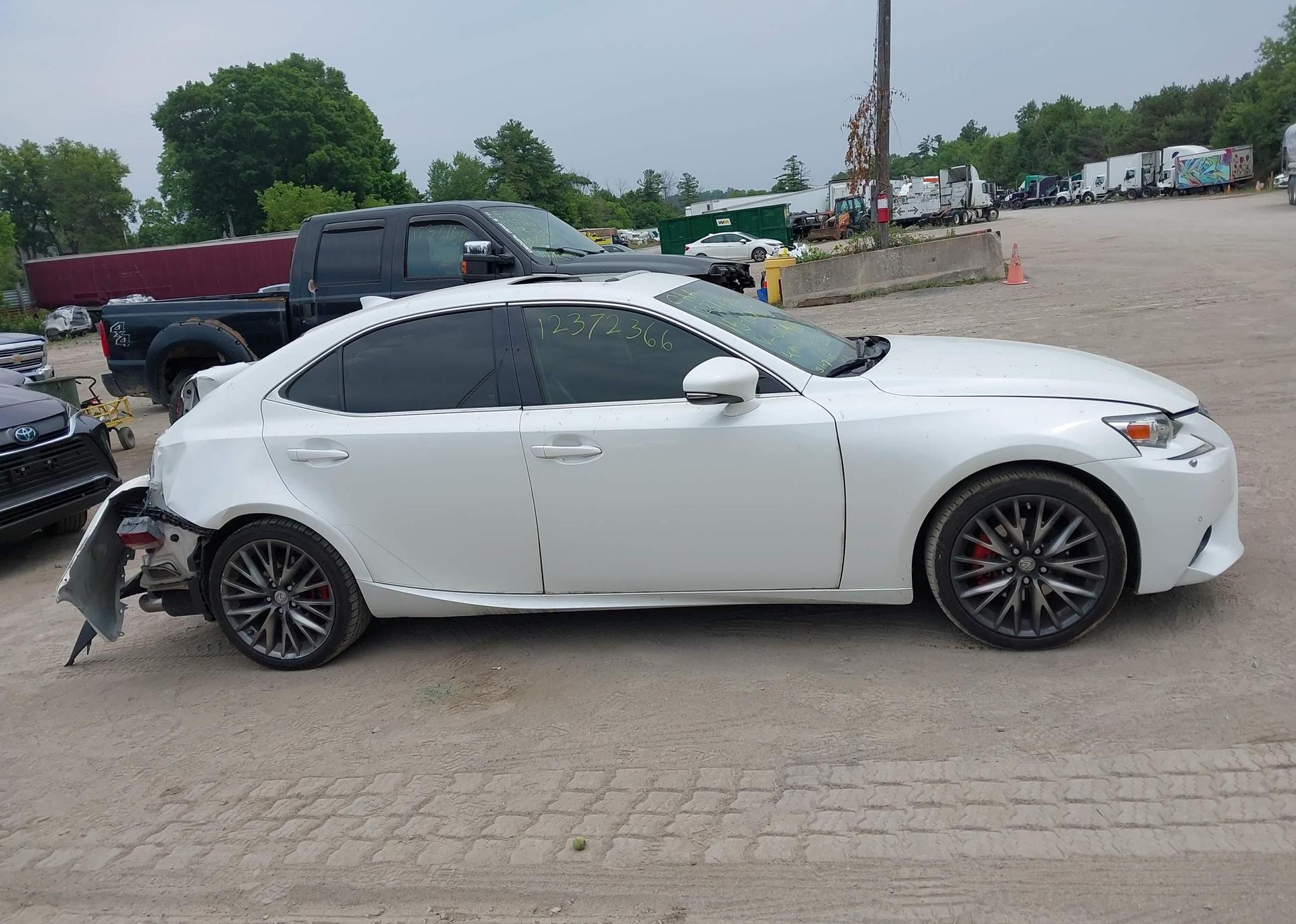 2015 LEXUS IS 250