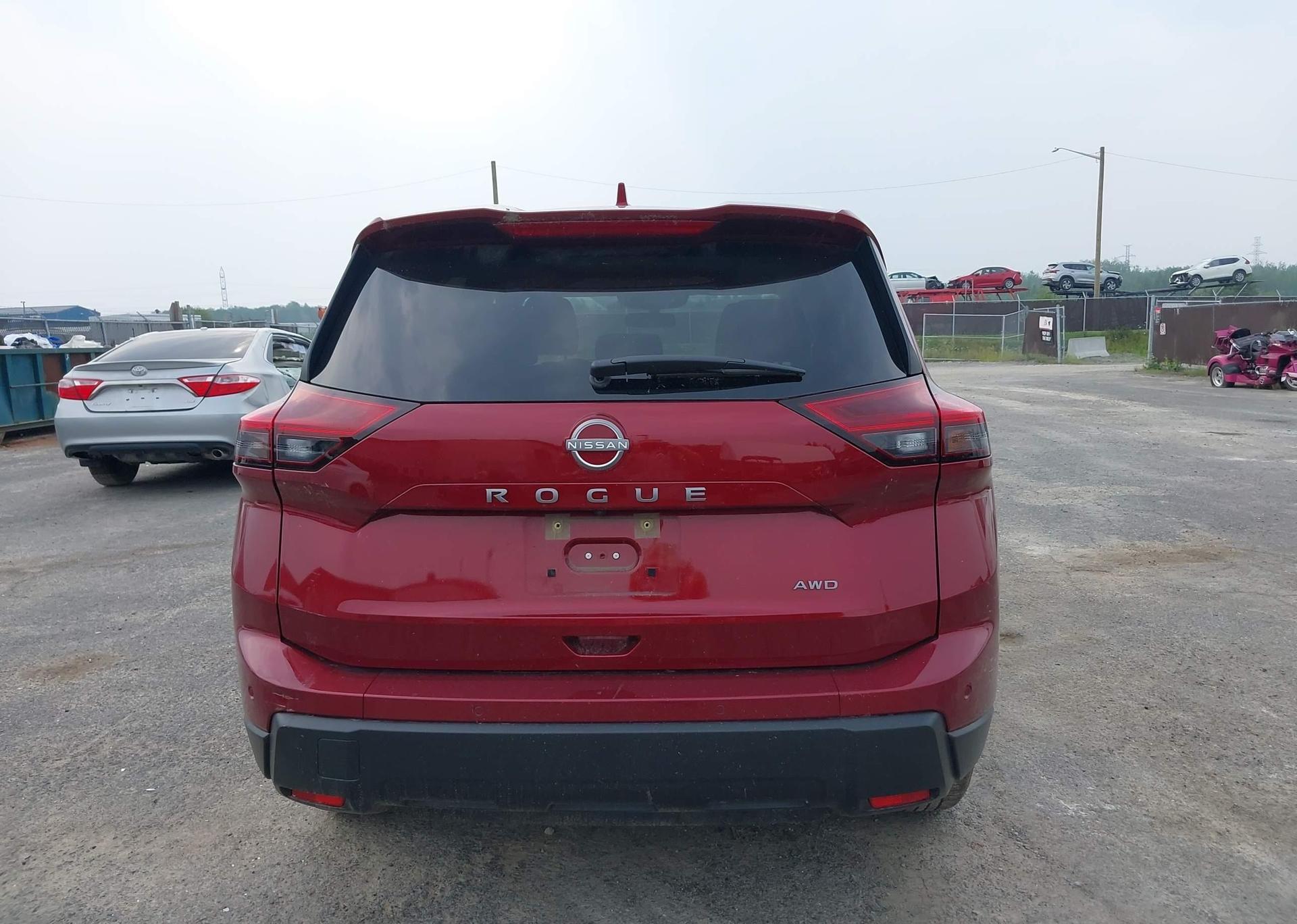 2025 NISSAN ROGUE SV
